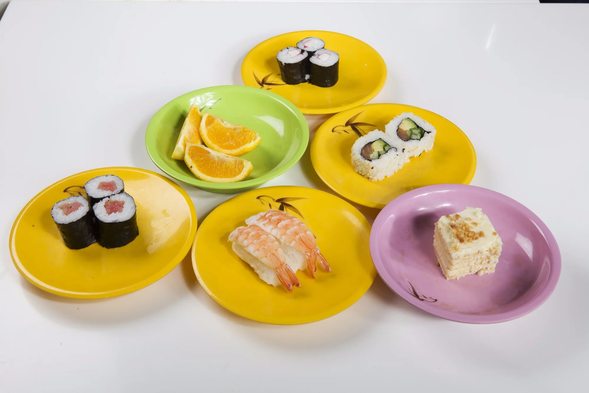Asie v OC Park Hostivař: 2 hodiny neomezeného hodování running sushi s grilem na stole