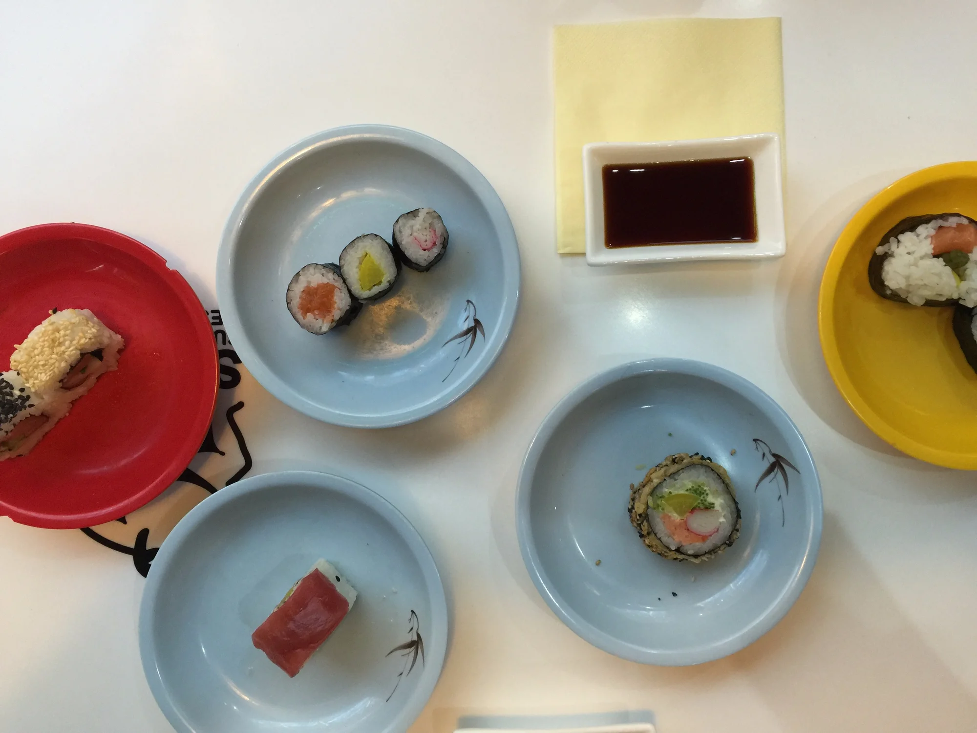 Asie v OC Park Hostivař: 2 hodiny neomezeného hodování running sushi s grilem na stole