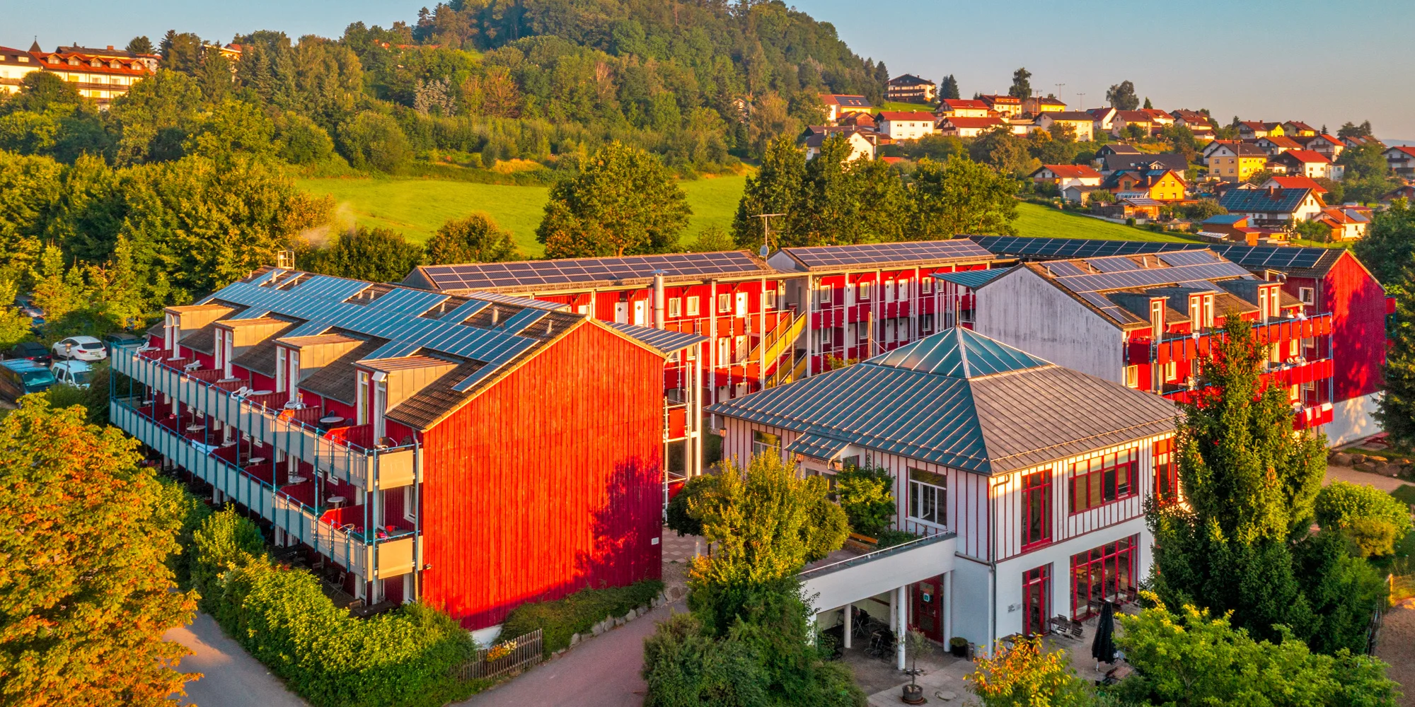 Německá Šumava: rodinný hotel s all inclusive i jízdárnou