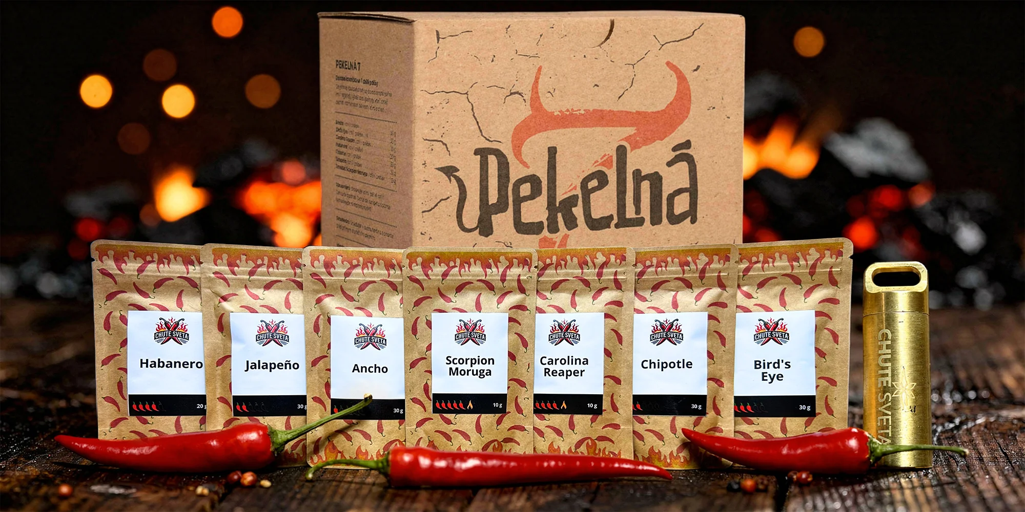 Kovová chilli klíčenka se 7 druhy chilli prášků