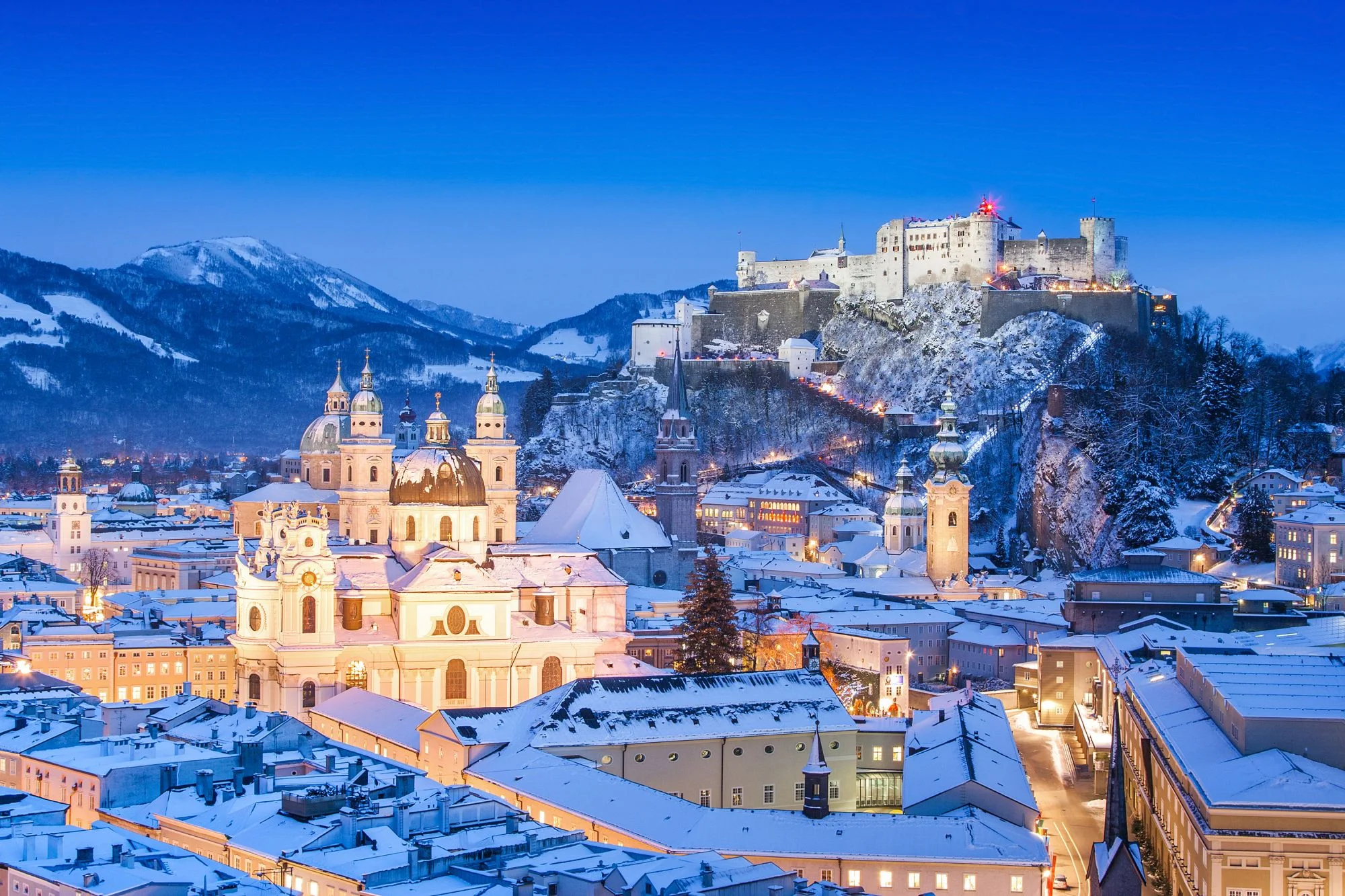 Advent jako z pohádky: výlet na vánoční trhy v Salzburgu vč. prohlídky města