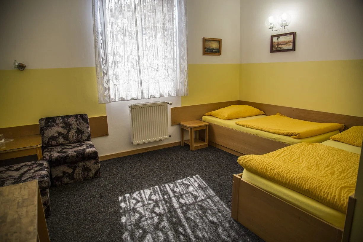 Odpočinek na okraji Mariánských lázní: polopenze, procedury i bazén