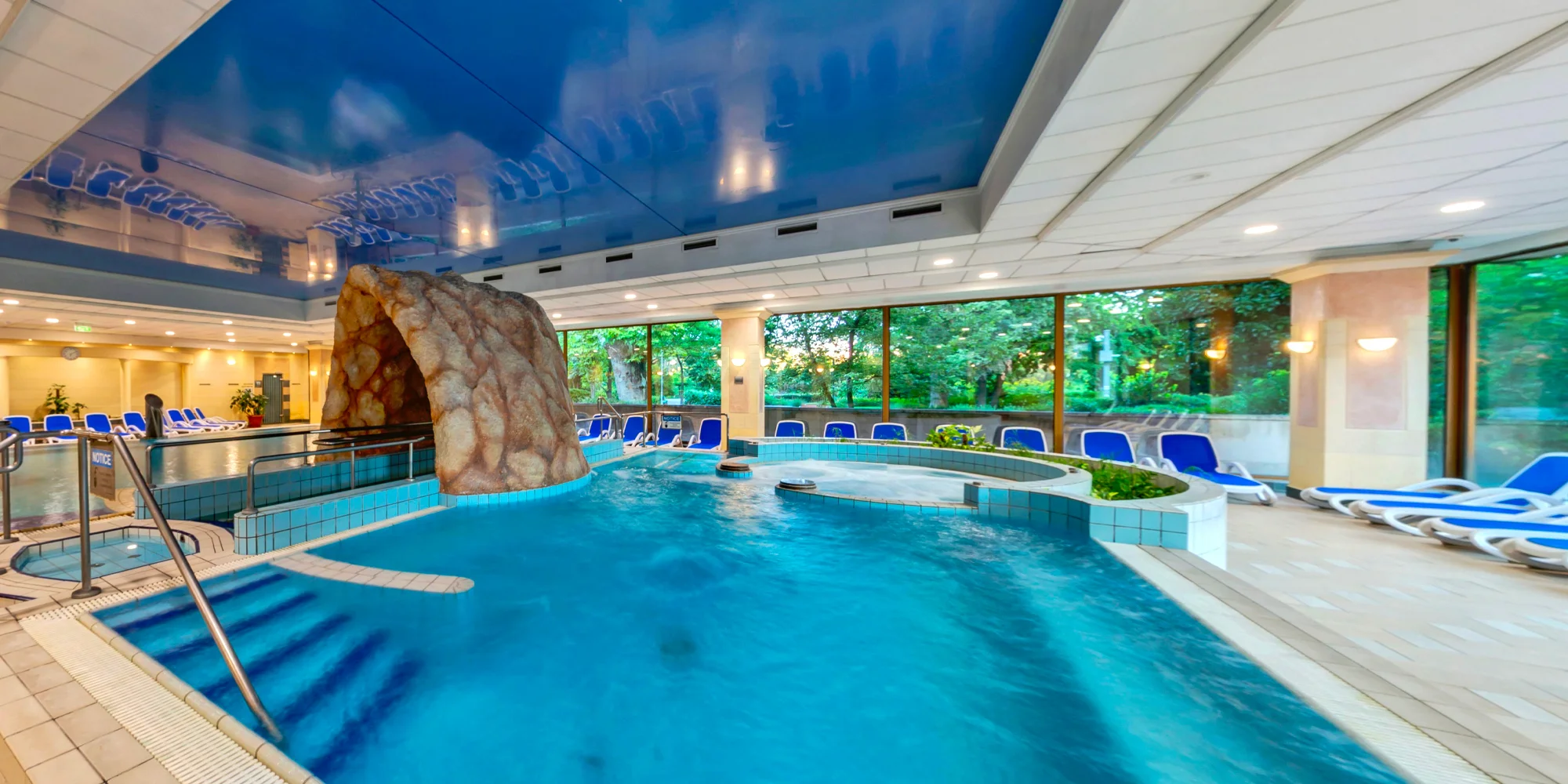 Budapešť: pobyt ve 4* hotelu s polopenzí a wellness