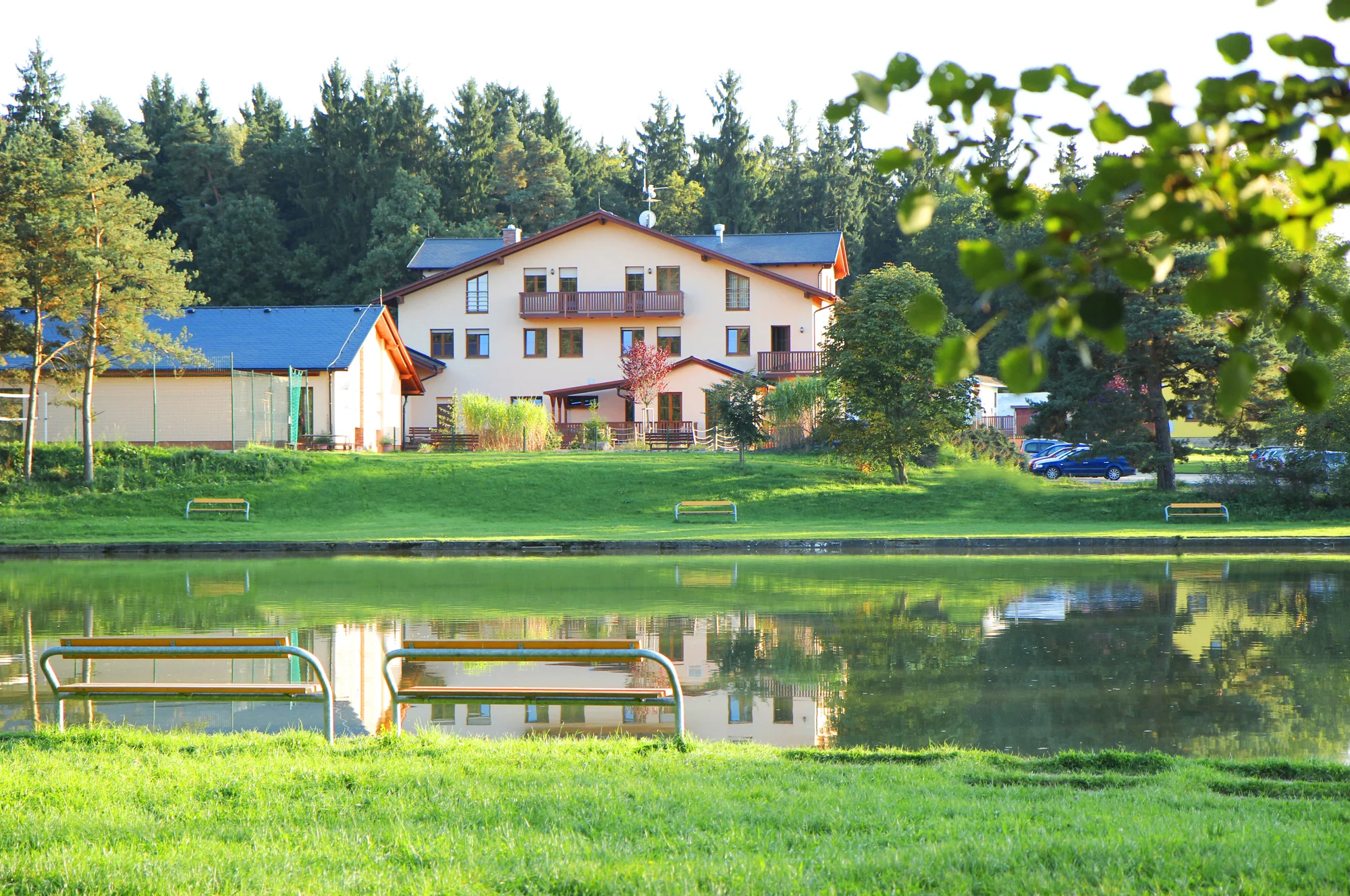 Příjemný penzion nedaleko Plzně: snídaně či polopenze, sport i wellness