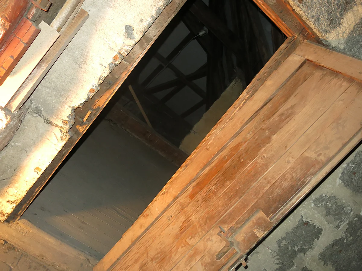 Komentovaná prohlídka Terezína: pevnost, bývalé ghetto i výstava na půdě