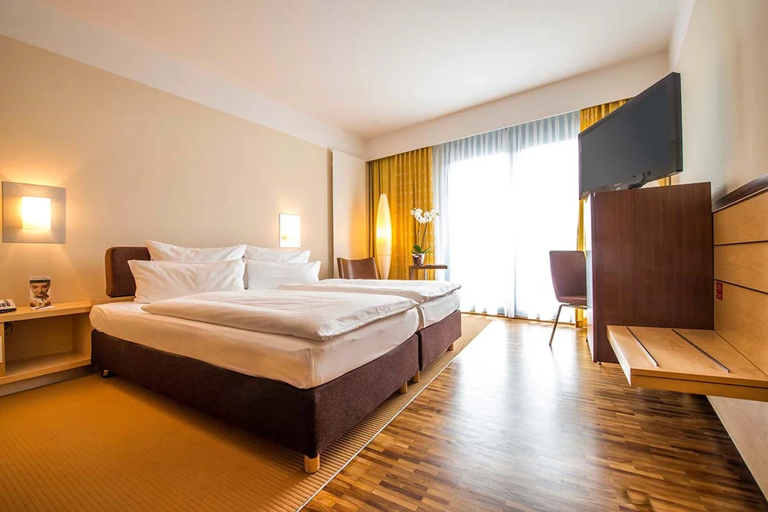 Pobyt v berlínském 4* wellness hotelu: snídaně, bazén, sauna i jacuzzi