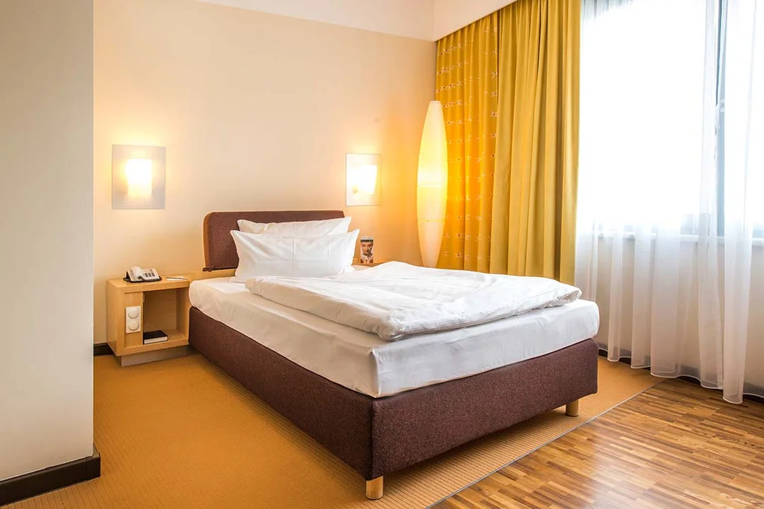 Pobyt v berlínském 4* wellness hotelu: snídaně, bazén, sauna i jacuzzi