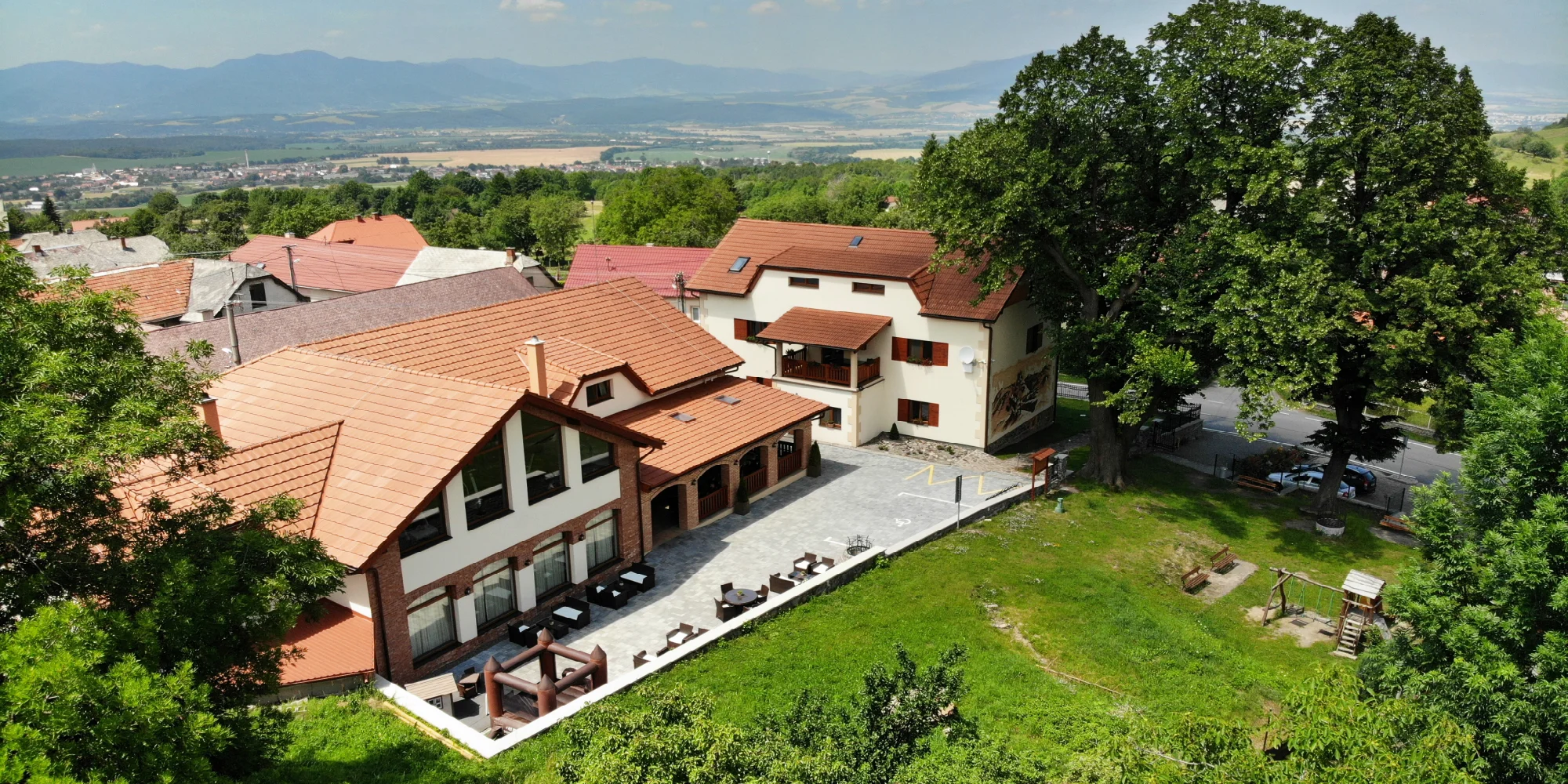 Pobyt v Bojnicích s polopenzí a neomezeným wellness