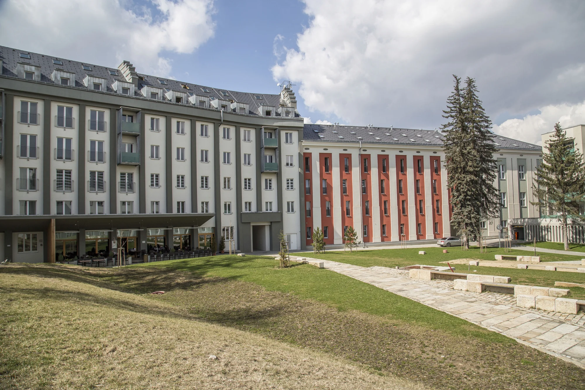 4* pobyt v Jihlavě: snídaně i večeře, wellness, masáž i návštěva zoo