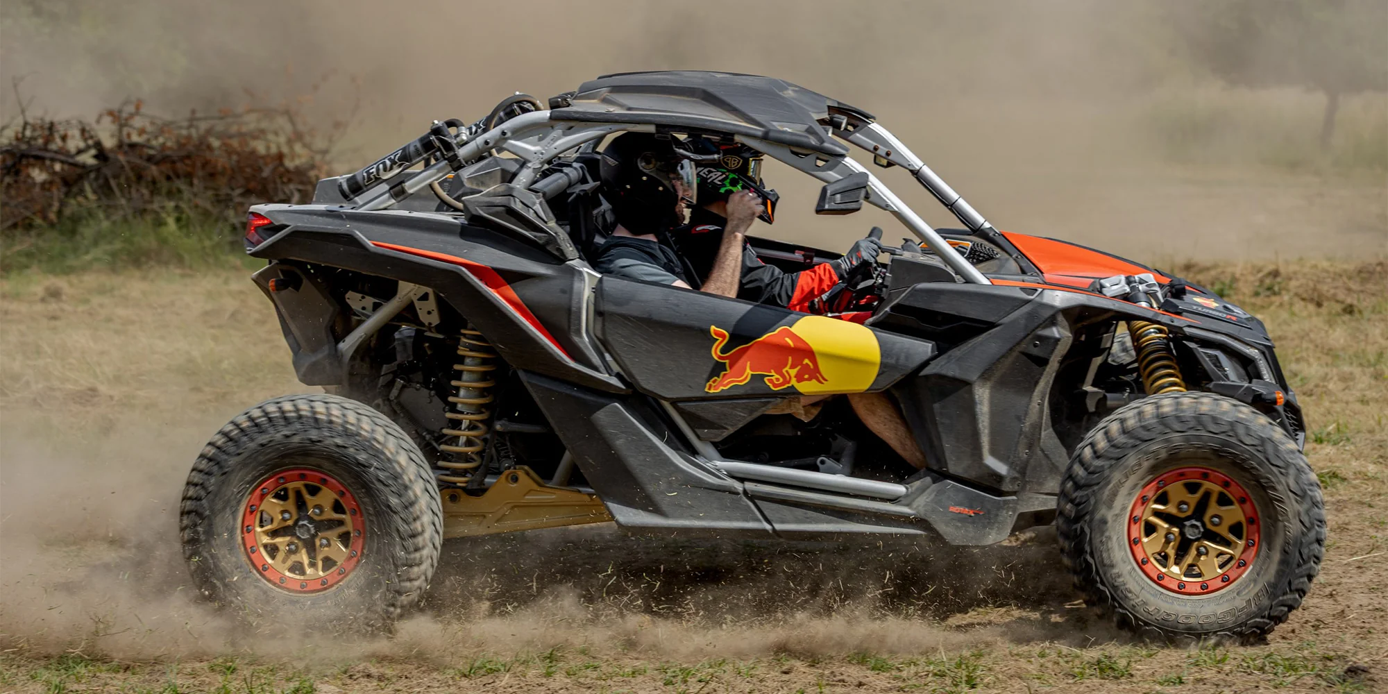 Offroad zážitek: řízení i spolujízda s profi řidičem