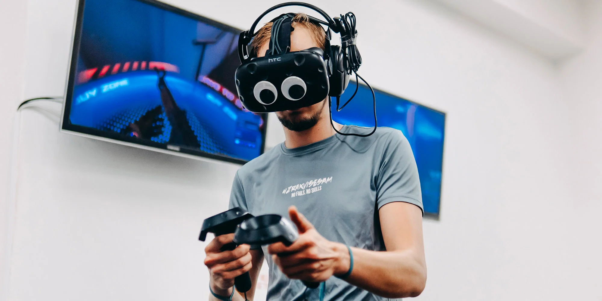 Pronájem VR headsetu Meta Quest 2: 1 den až týden