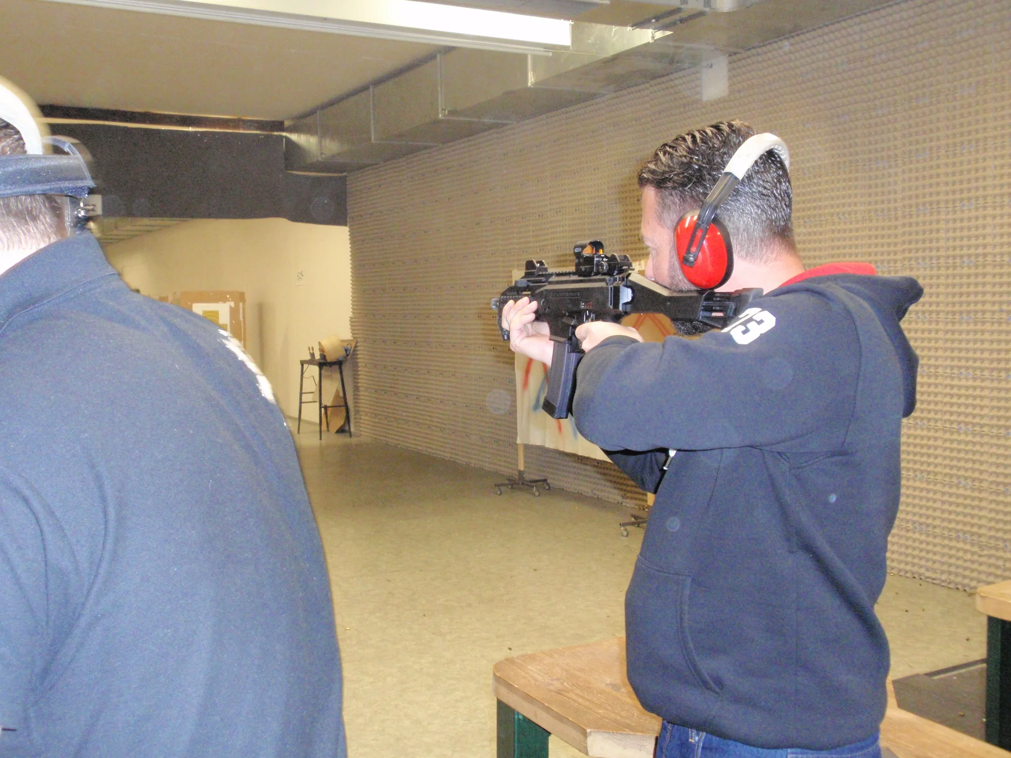 Střelecké balíčky pro jednotlivce i páry: Glock, Colt i samonabíjecí puška