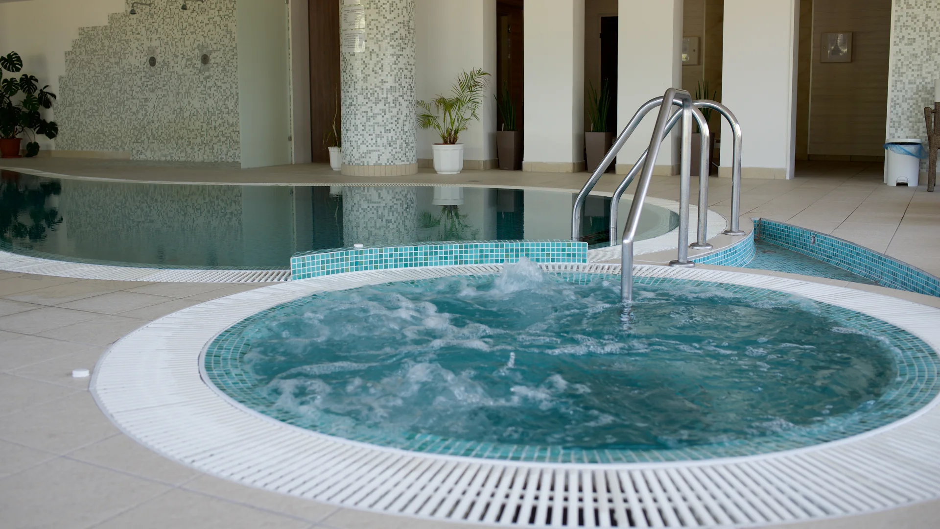 Relax i sport poblíž Budapešti: jídlo, wellness, lahev vína a 2 děti do 5,9 let zdarma