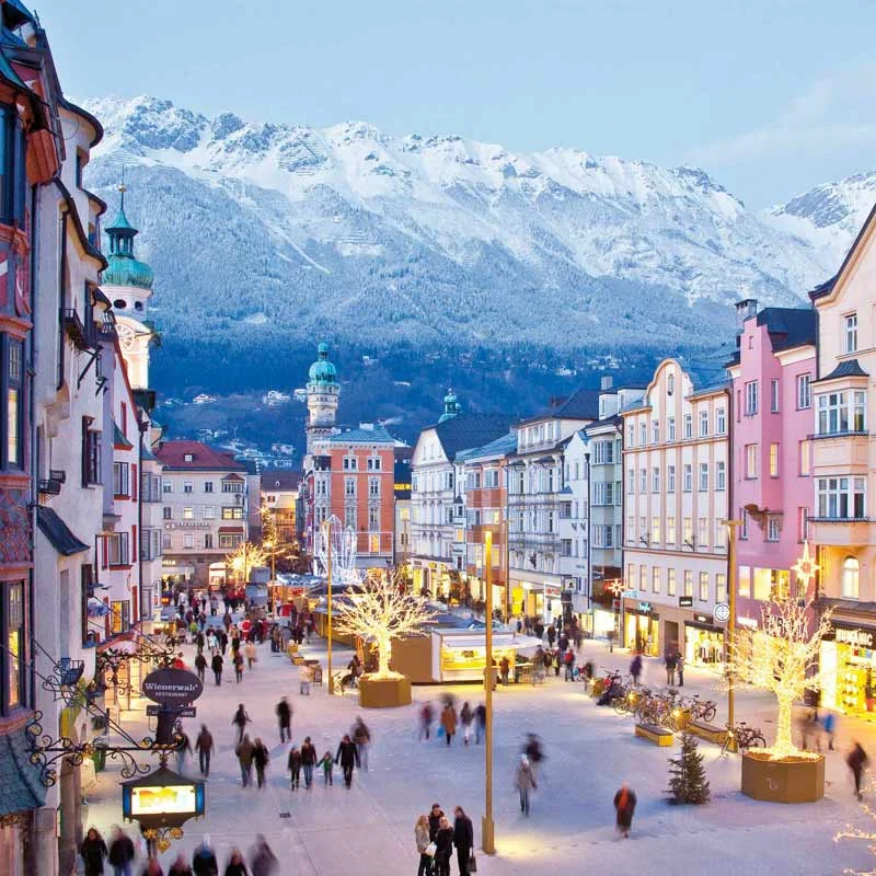 Adventní Innsbruck i s návštěvou magického světa křišťálu Swarovski