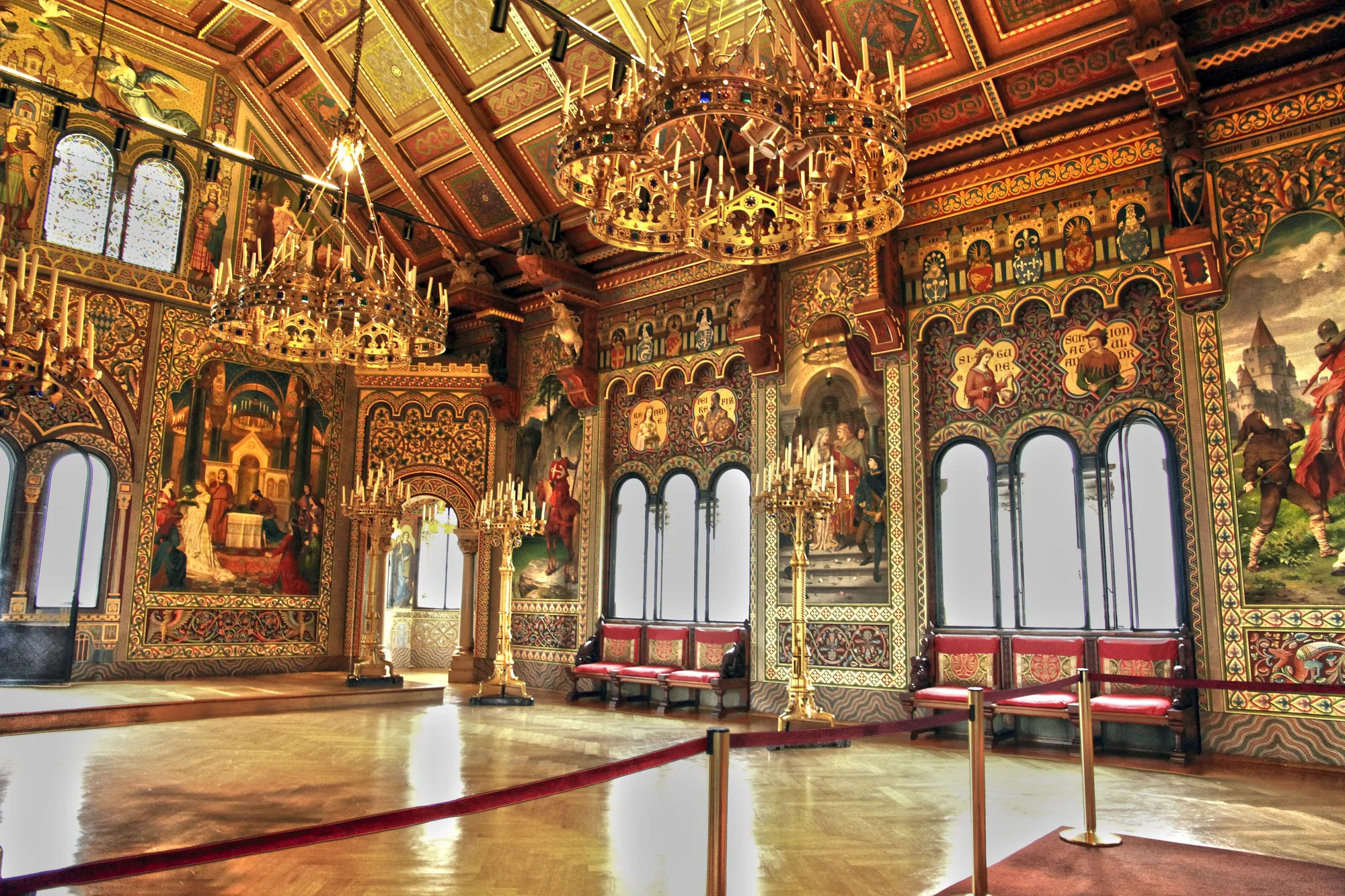 Pohádkové zámky krále Ludvíka Bavorského – Neuschwanstein a Linderhof