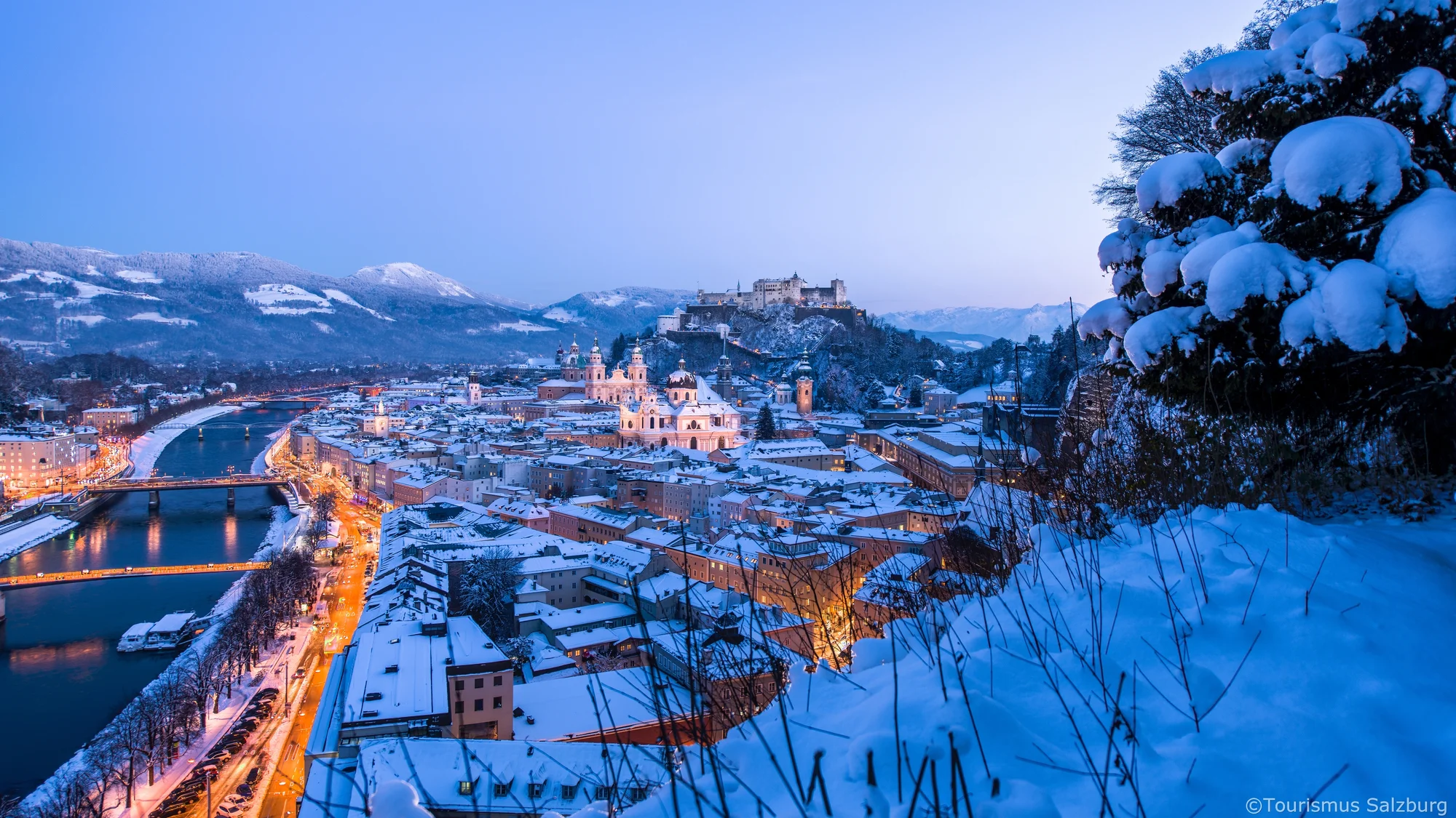 Výlet do adventního Rakouska: kouzelné trhy v Salzburgu i zámek Hellbrunn