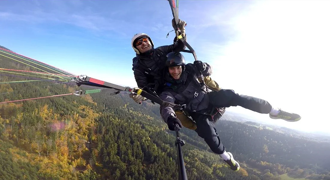 Nebeský zážitek pro každého: Tandemový paragliding a video