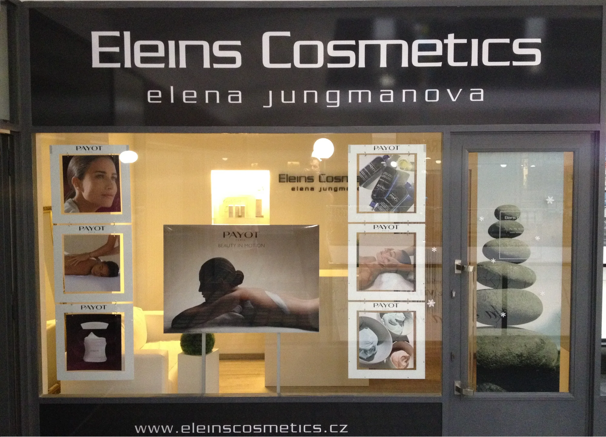 Čokoládová masáž Luxury s peelingem a zábalem v centru Prahy