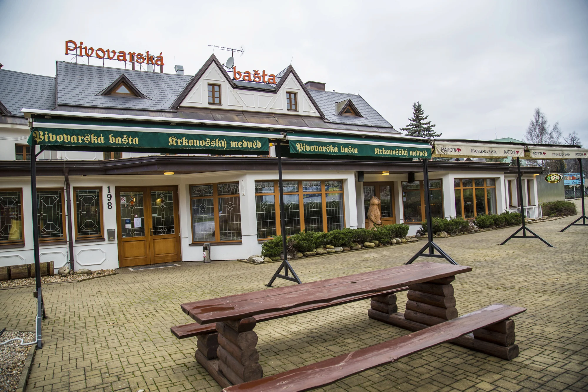 Hotel s pivovarem v Krkonoších: snídaně či polopenze, možnost exkurze i romantické večeře