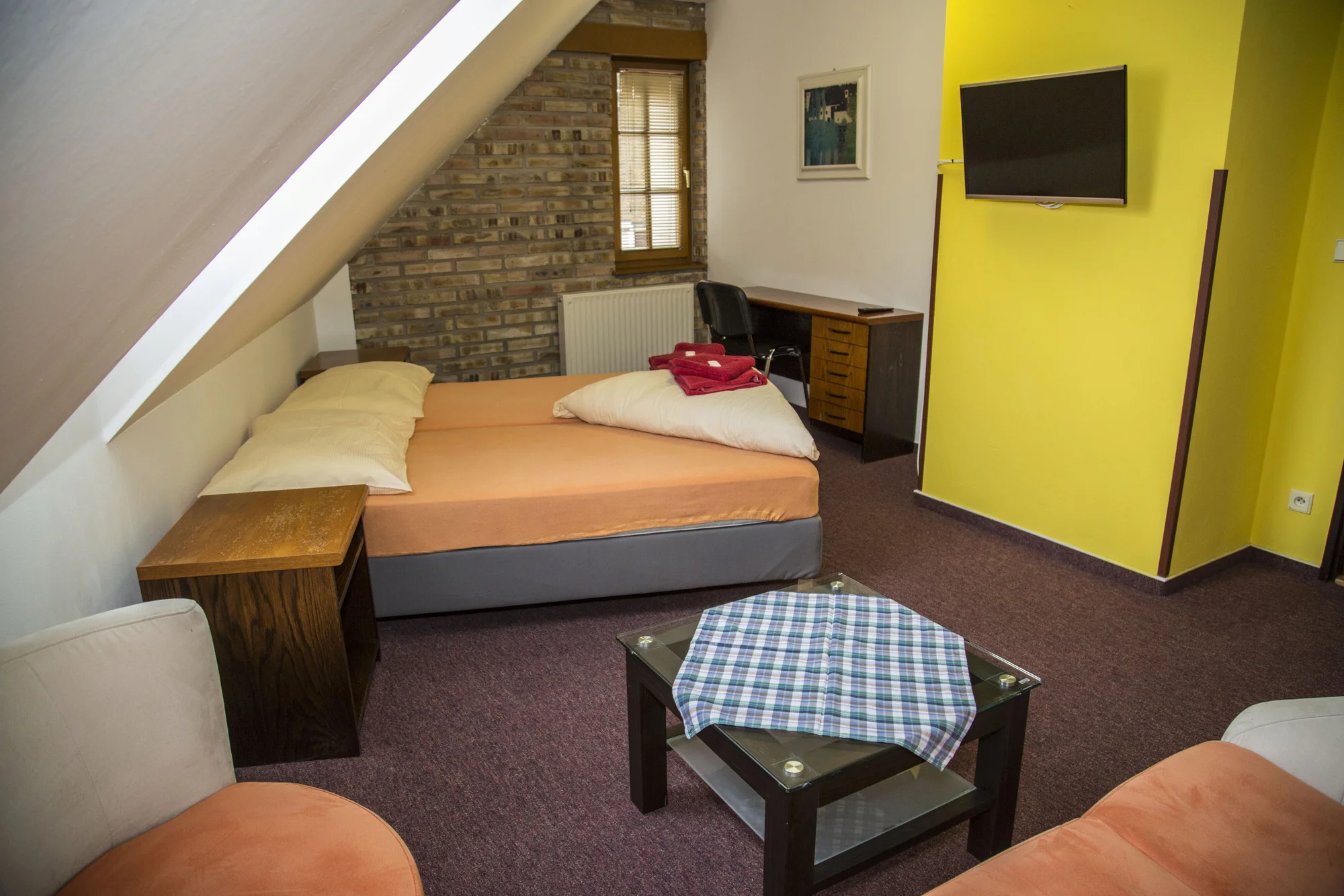 Hotel s pivovarem v Krkonoších: snídaně či polopenze, možnost exkurze i romantické večeře