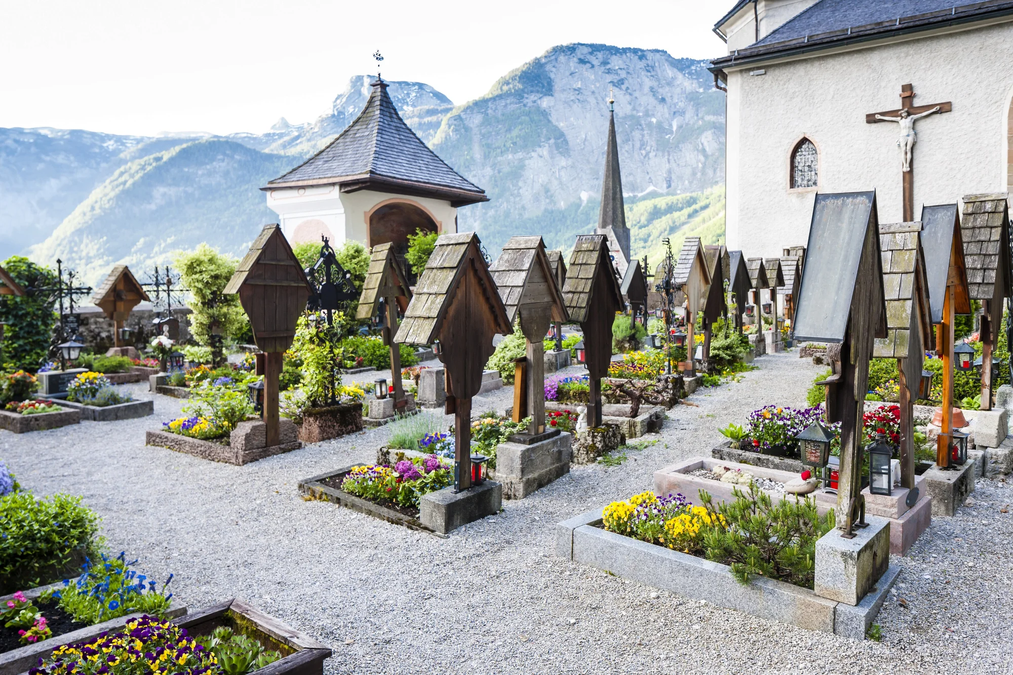 1denní výlet po perlách Solné komory: Hallstatt, Wolfgangsee a Schafberg, doprava tam i zpět
