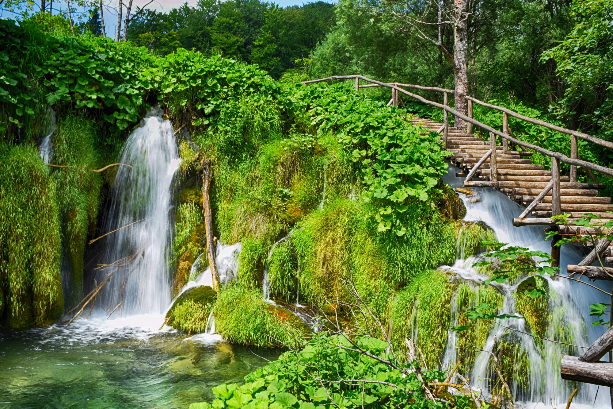 Po stopách Vinnetoua: výlet na Plitvická jezera pod ochranou UNESCO i návštěva Záhřebu