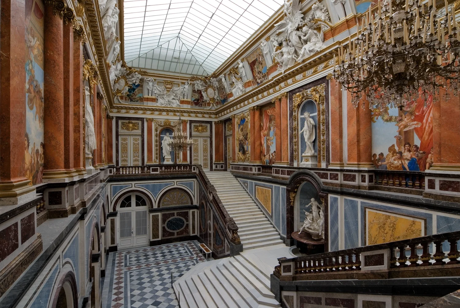 Nejkrásnější zámek šíleného Ludvíka - Herrenchiemsee a Salzburg