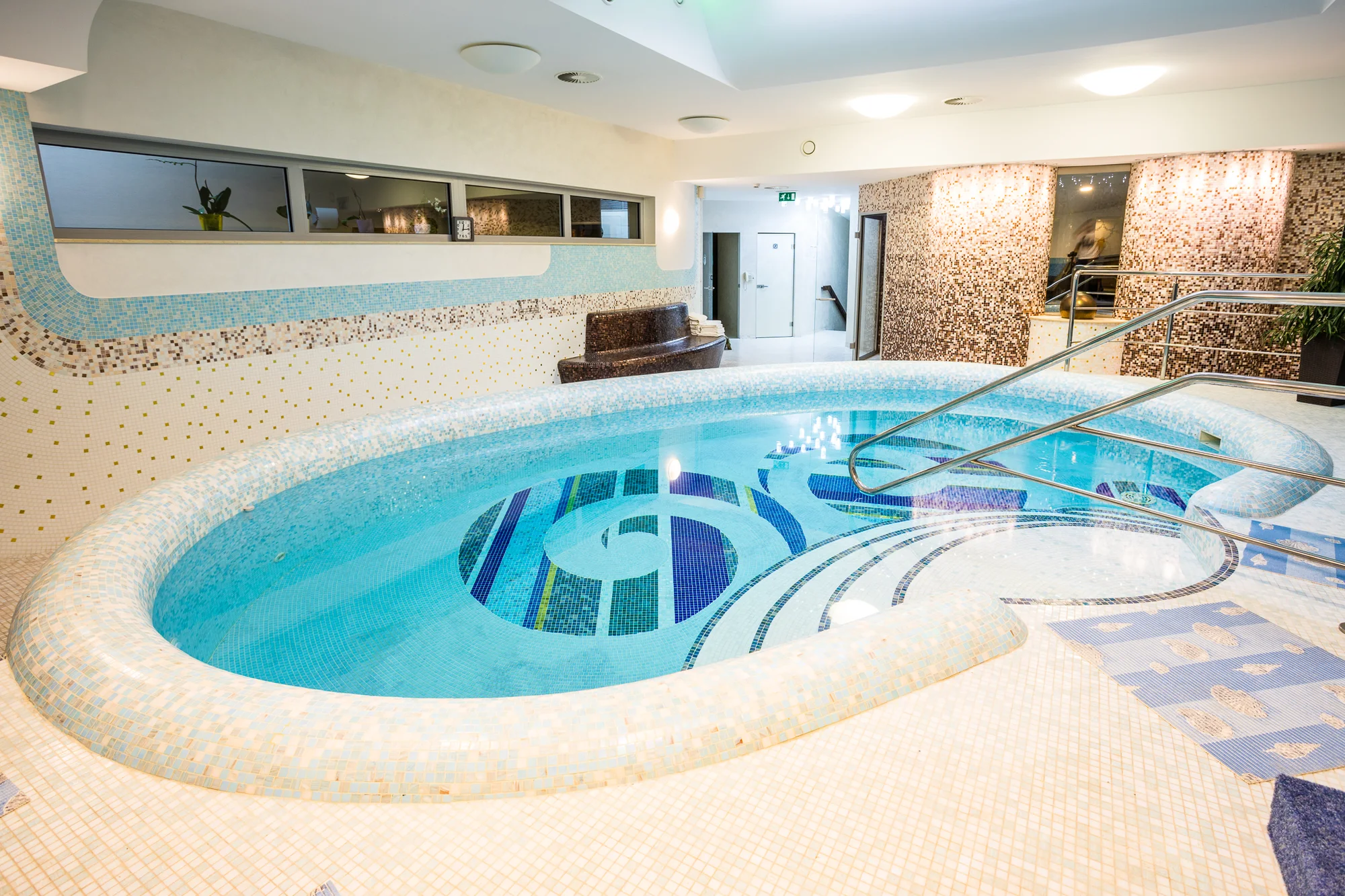 Romantika v centru Piešťan: wellness i láhev vína a možnost plné penze