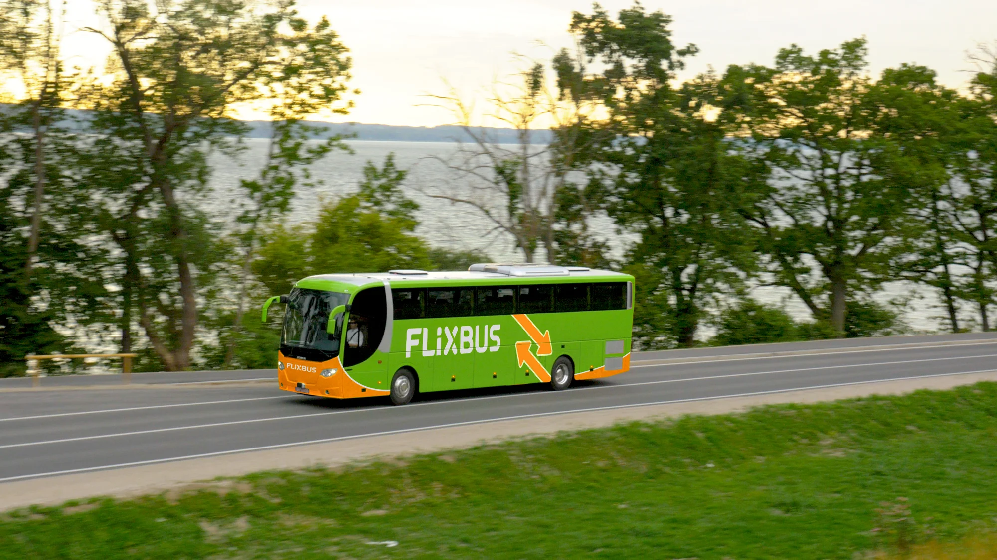 FlixBusem po ČR i Evropě: 10% sleva na vnitrostátní i mezinárodní linky jedoucí přes ČR