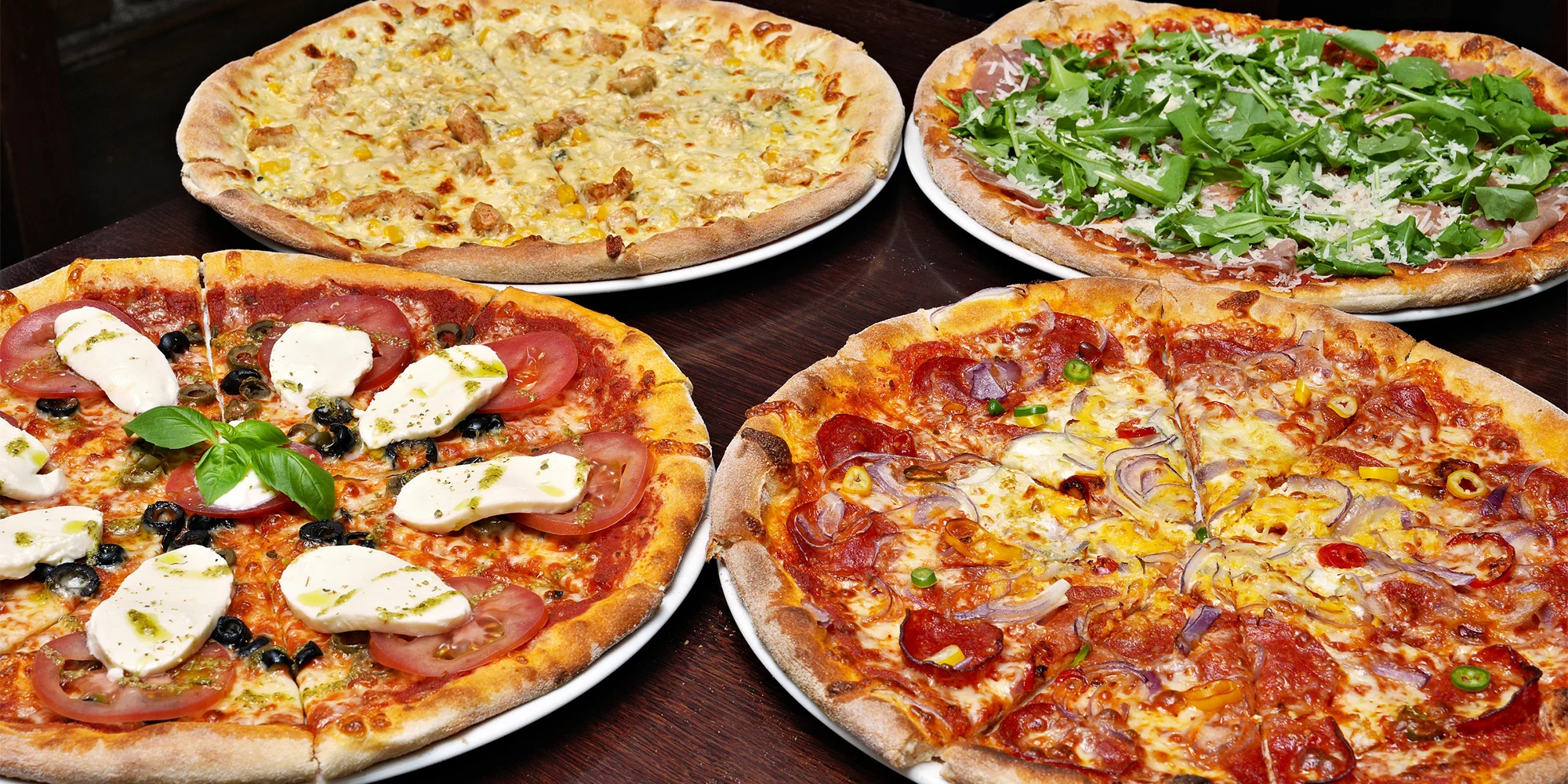 Jedna nebo dvě pizzy podle výběru z 22 druhů