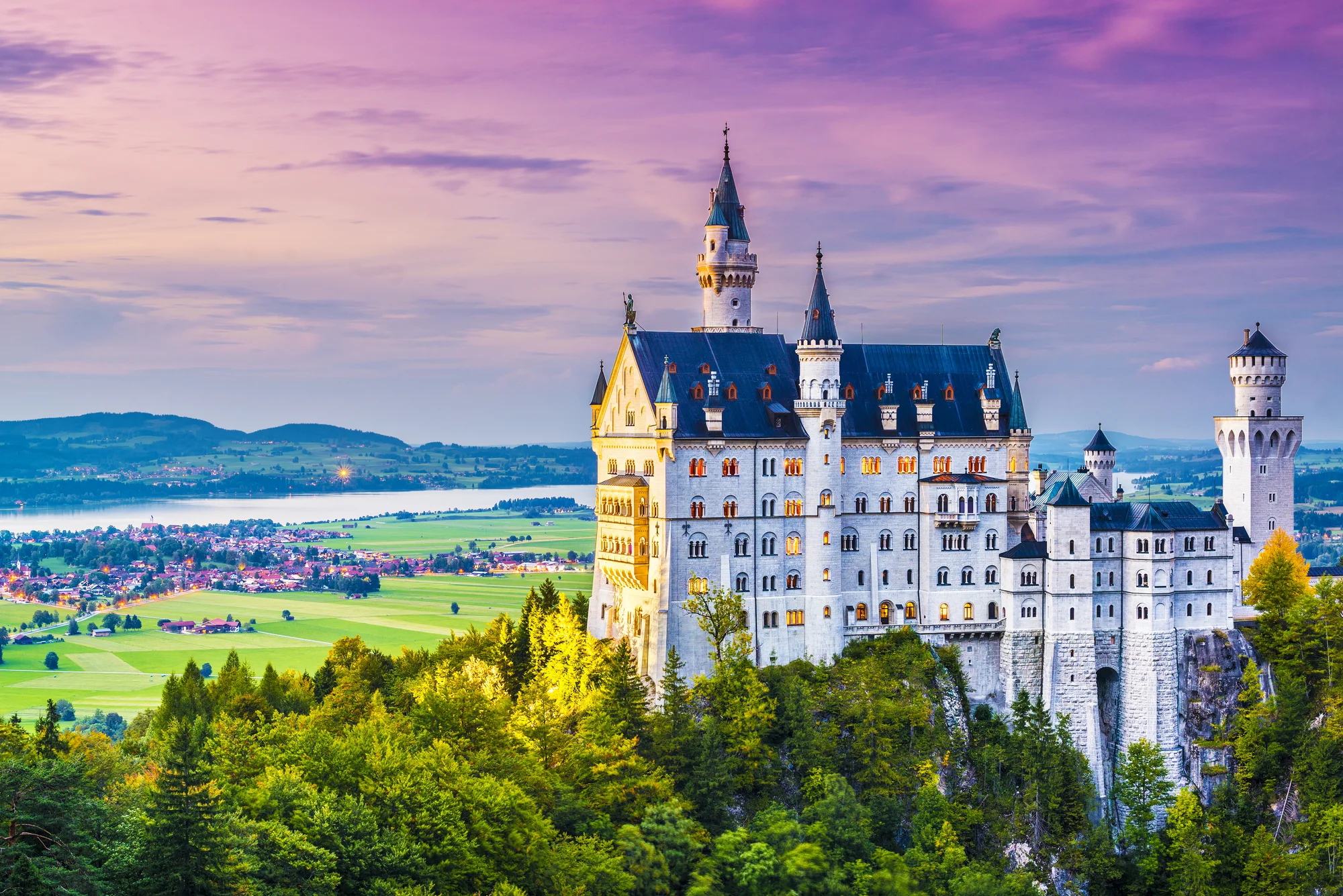 Pohádkové zámky krále Ludvíka Bavorského – Neuschwanstein a Linderhof