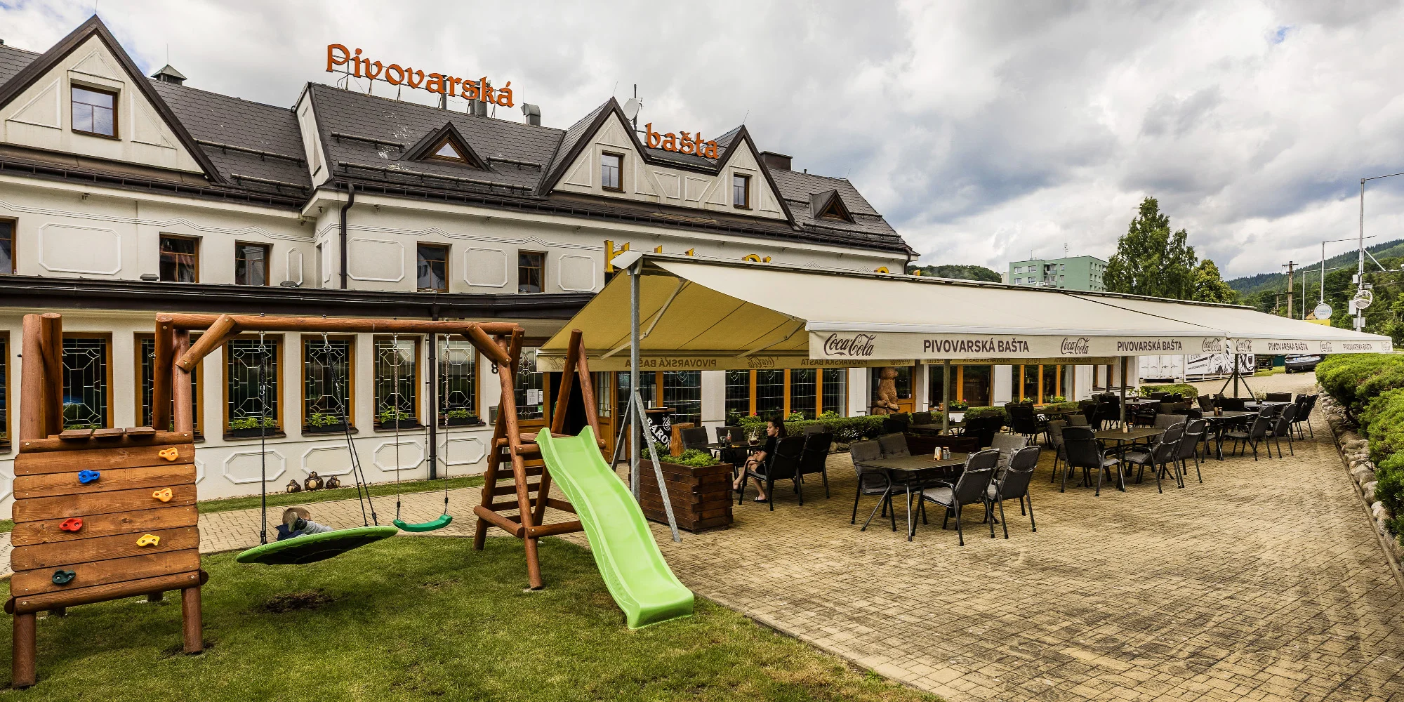 Hotel s pivovarem v Krkonoších: jídlo, romantika i exkurze