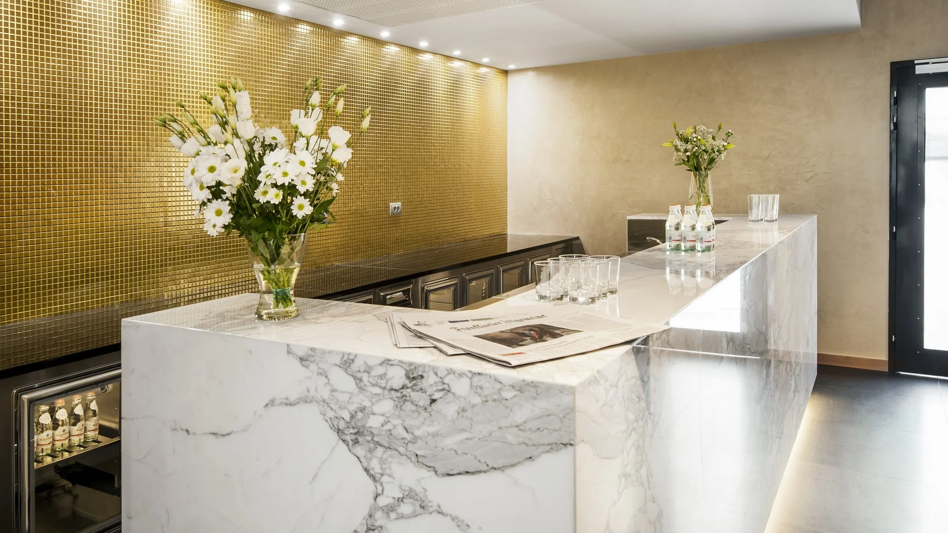 Moderní hotel na Rohanském nábřeží s bohatými snídaněmi