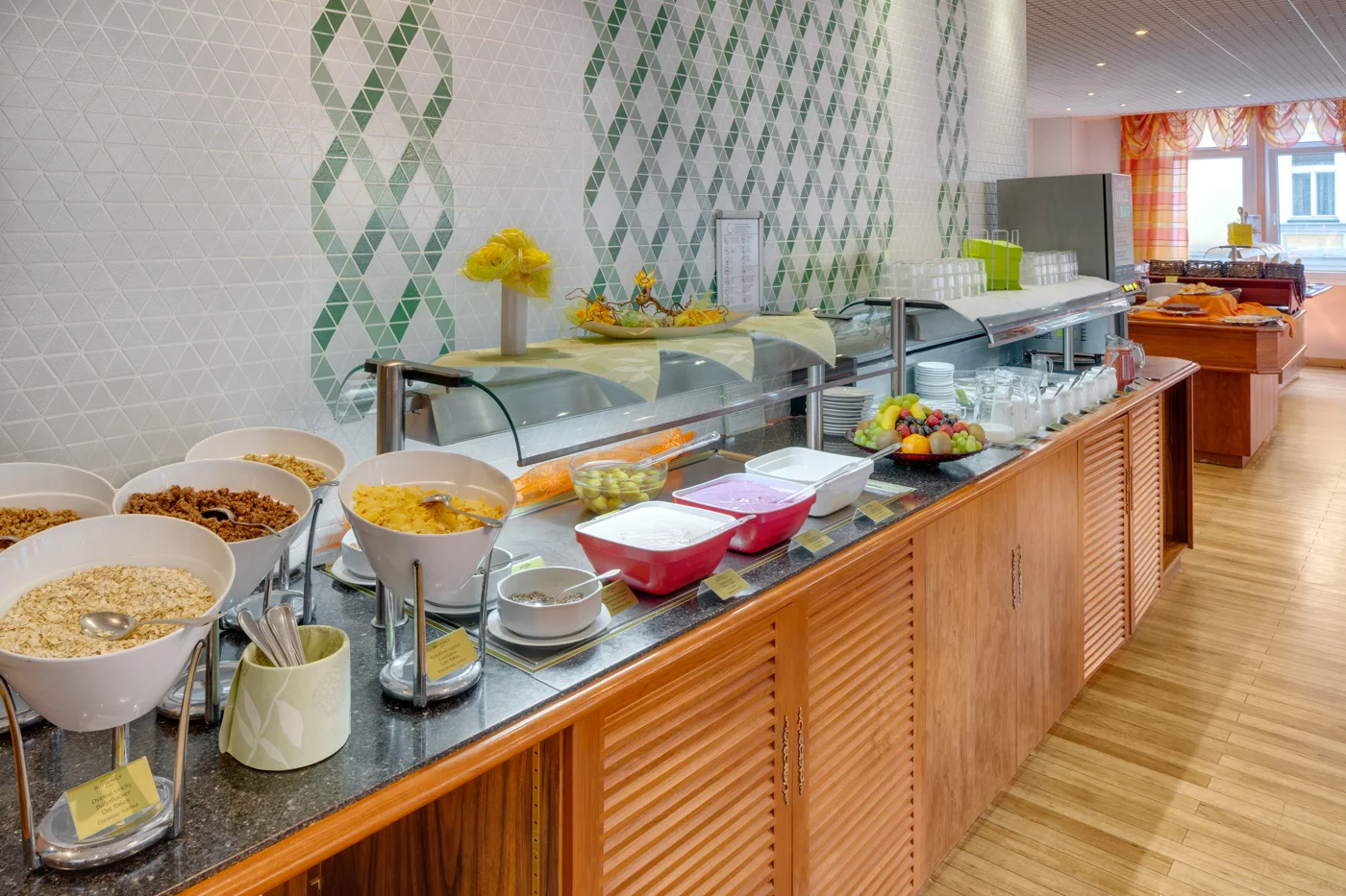Luxusní 4* hotel v Mariánských Lázních: neomezený wellness, strava i procedury, 2 děti do 11,9 let zdarma