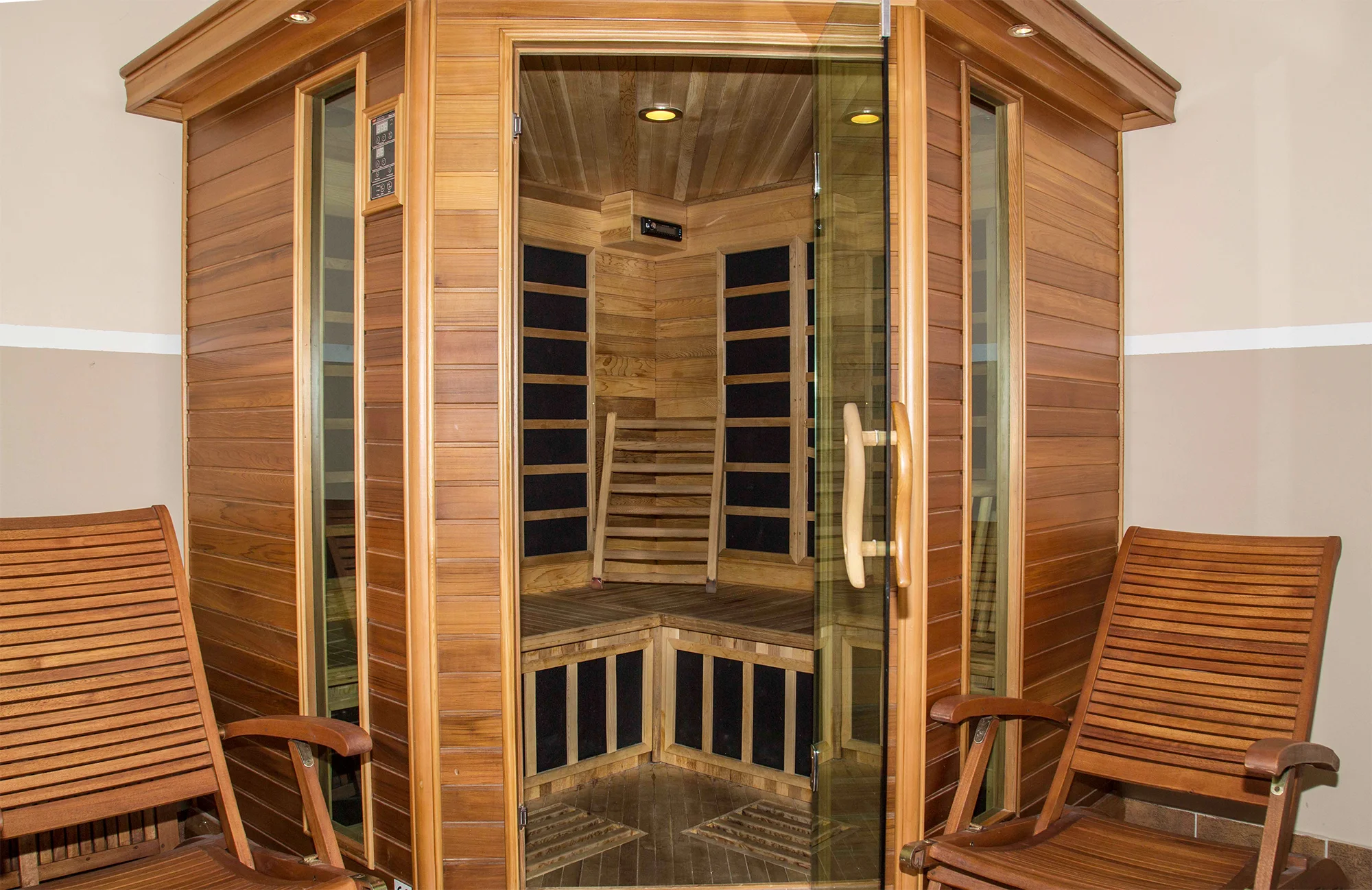 Zimní pohoda v Beskydech s jídlem i neomezenou saunou