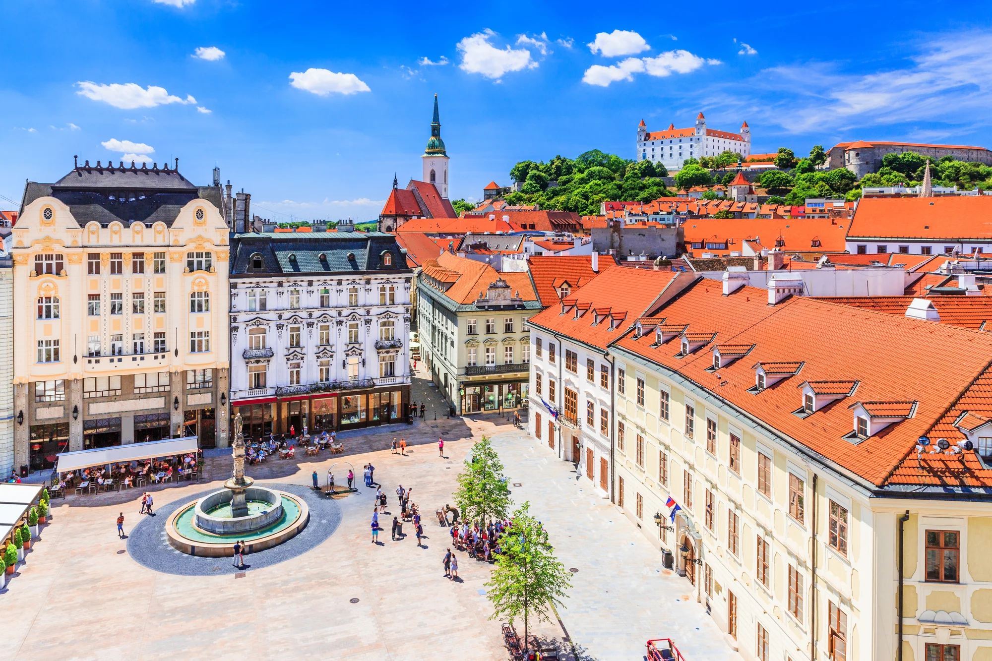 Pobyt v Bratislavě: 3* hotel se snídaní, privátní saunou, vířivkou i bazénem