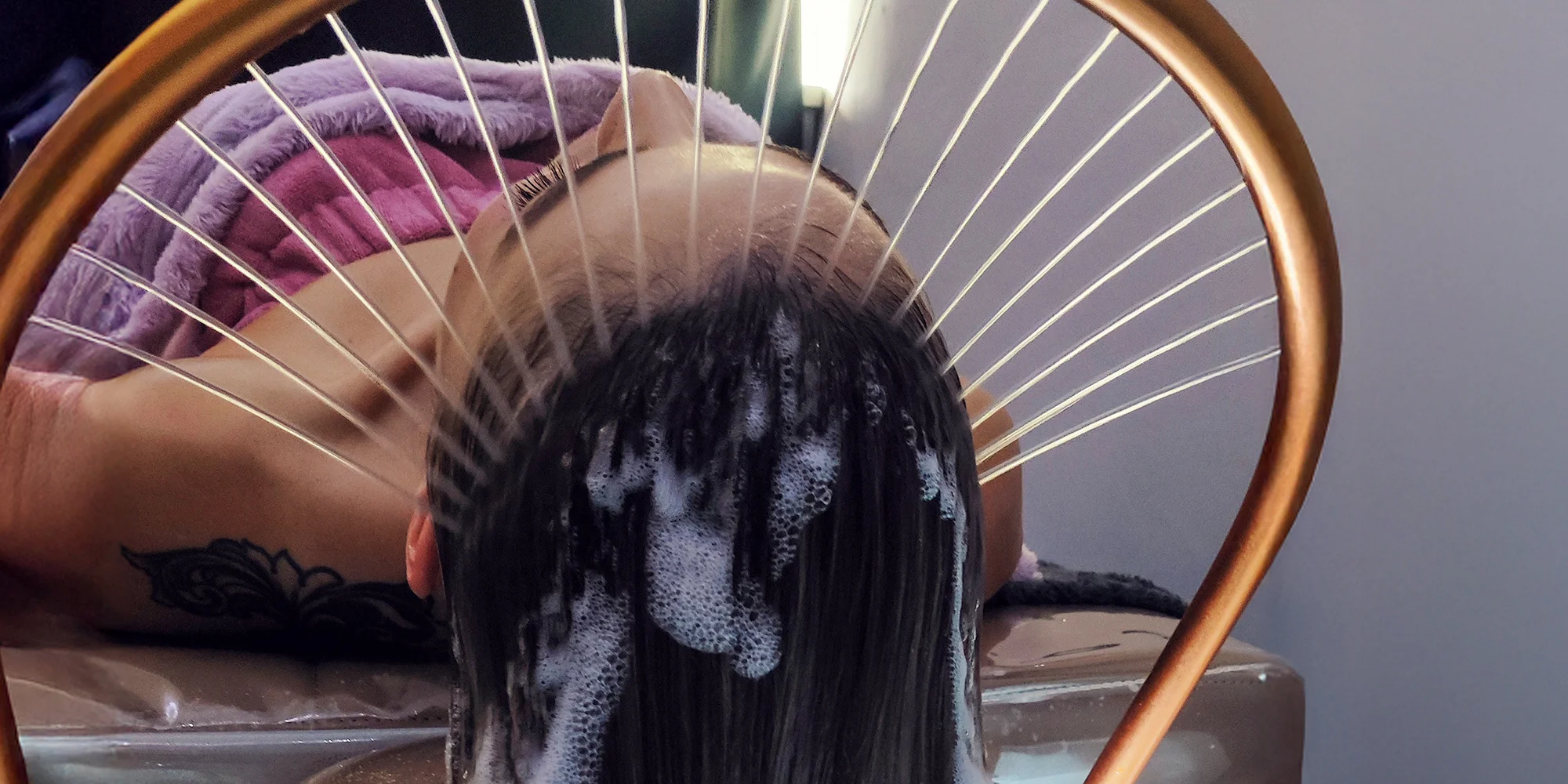Péče o vaše vlasy: head spa procedury na relax i detox