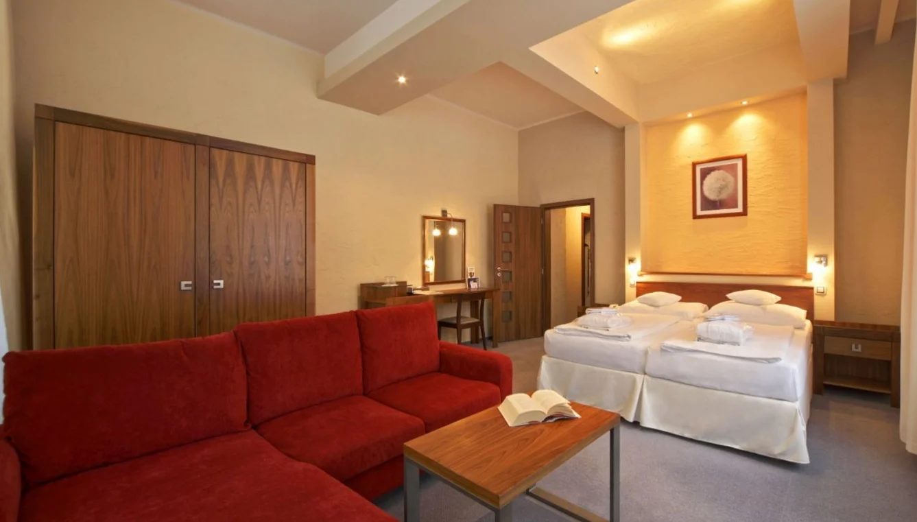 4* relaxační pobyt s polopenzí a procedurami ve Spa & Wellness Hotelu St. Moritz v Mariánských Lázních