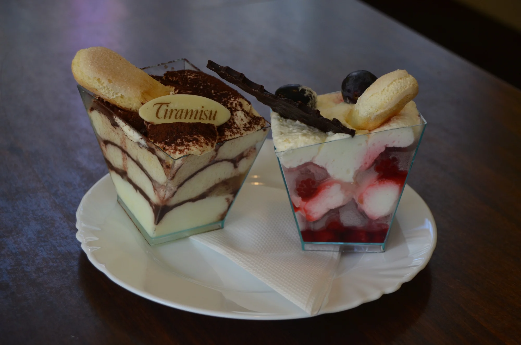 Dovolená v Zámeckém hotelu Lednice: terasa s výhledem na zámek, snídaně či polopenze a víno