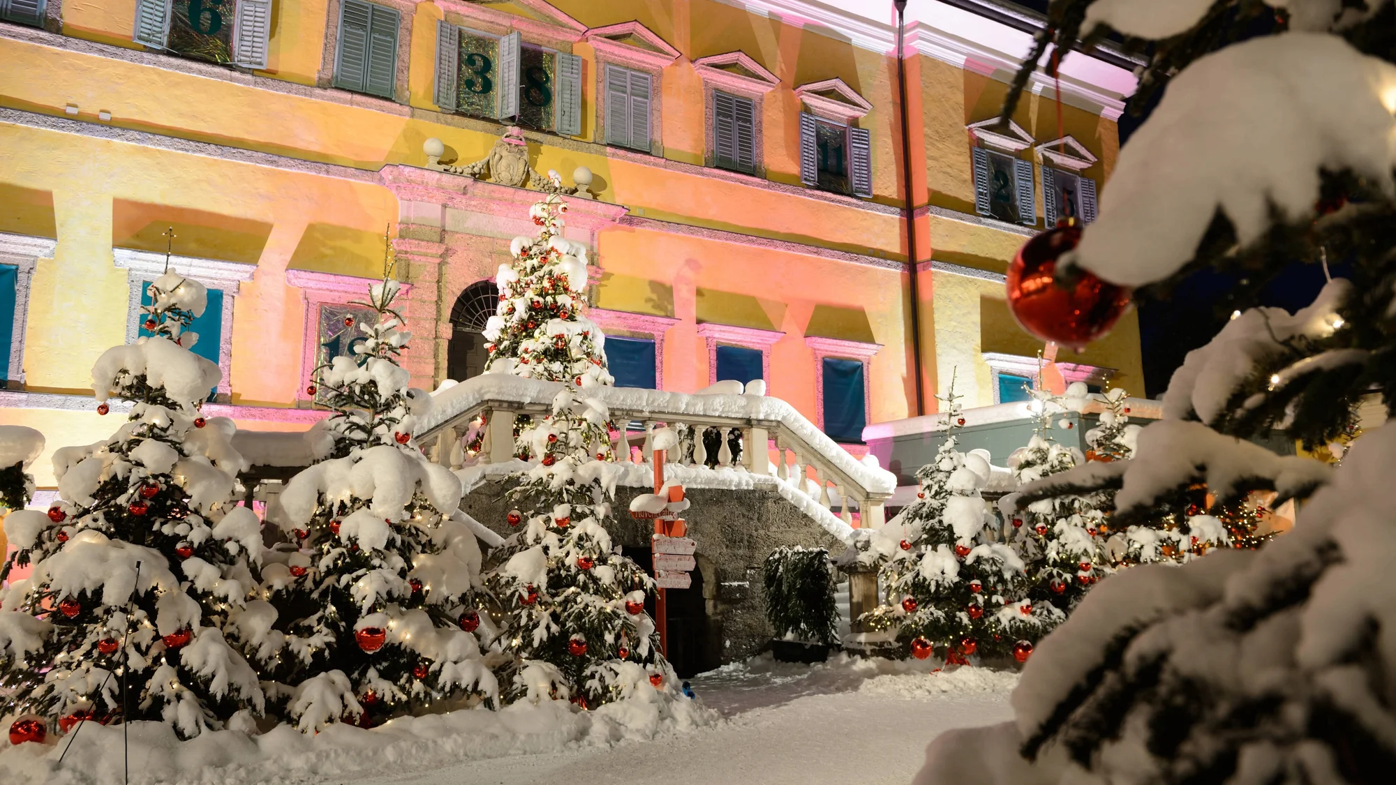 Výlet do adventního Rakouska: kouzelné trhy v Salzburgu i zámek Hellbrunn