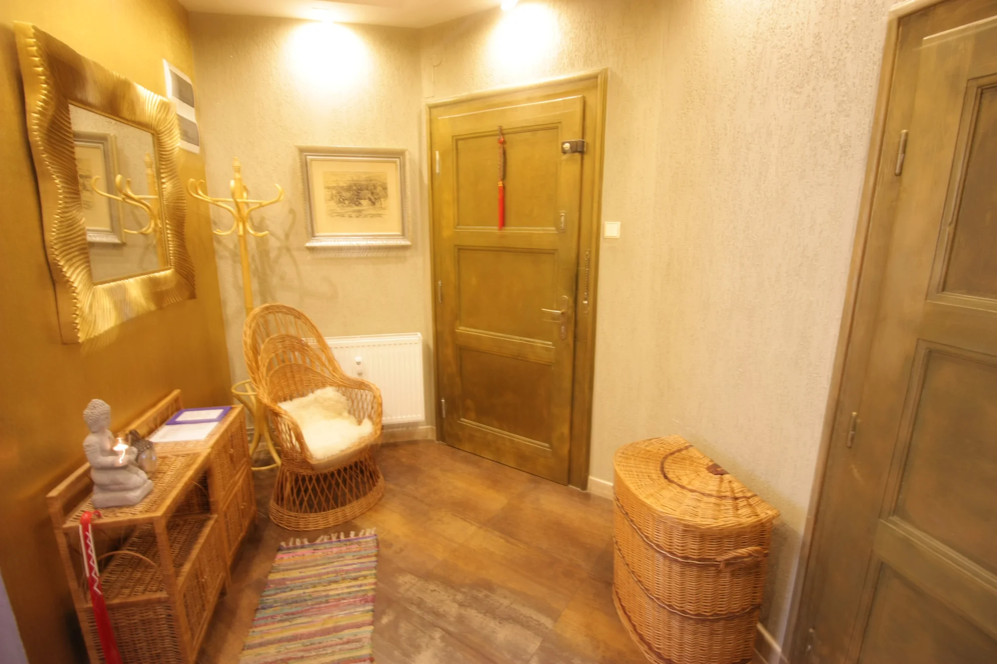 Párová relaxace: 60min. lázeň s vůní pomeranče, eukalyptu nebo perníčků a drink dle výběru