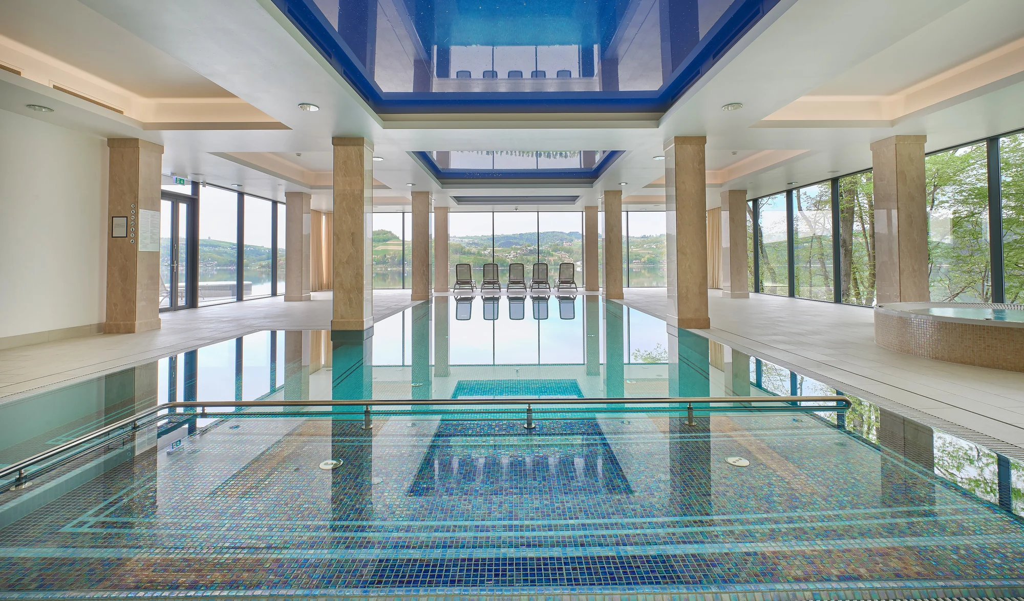 Luxusní pobyt v 5* hotelu u jezera: skvělé jídlo a wellness s výhledem