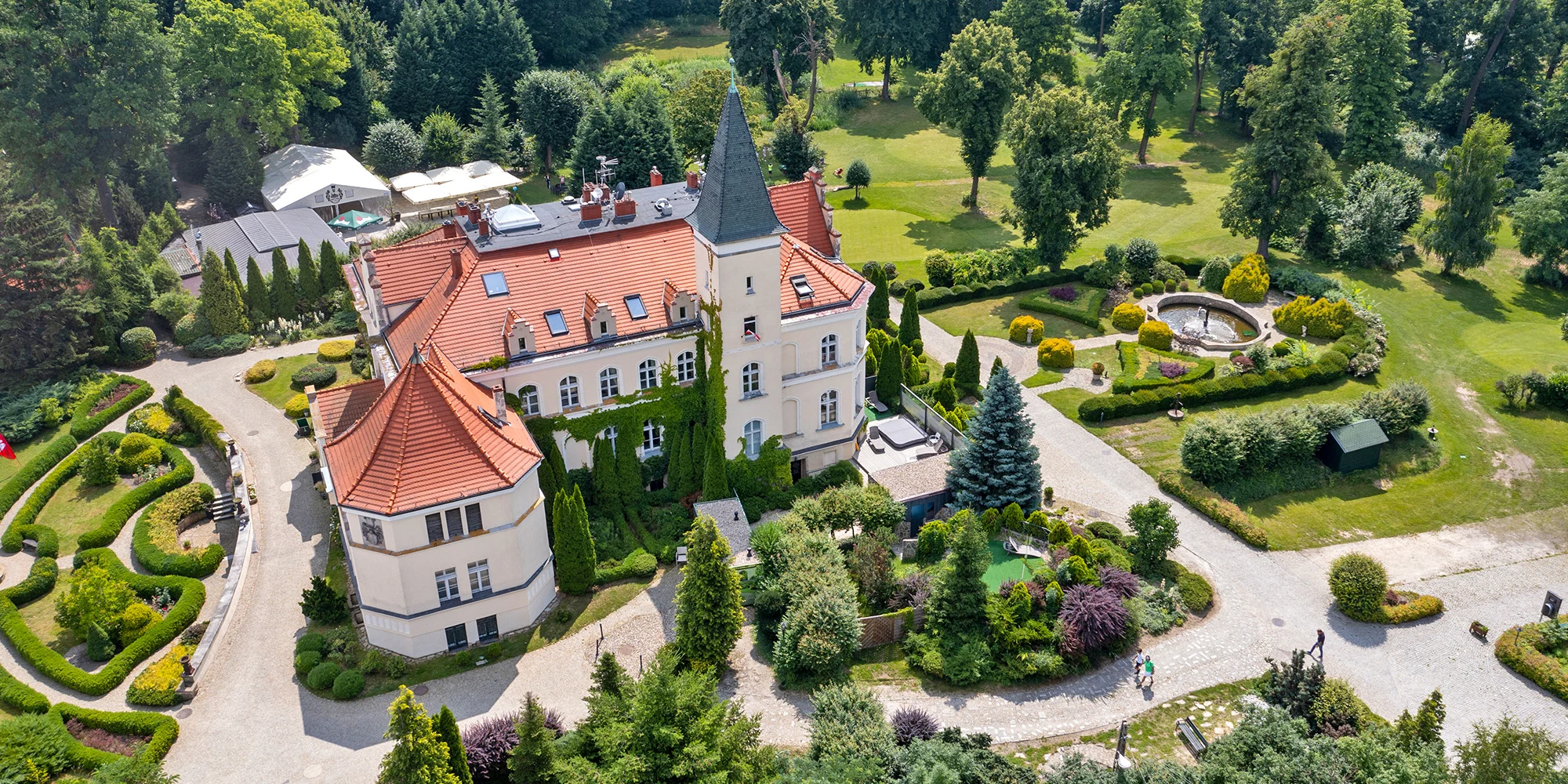 Pobyt na zámku u Wrocłavi: wellness, jídlo i spa
