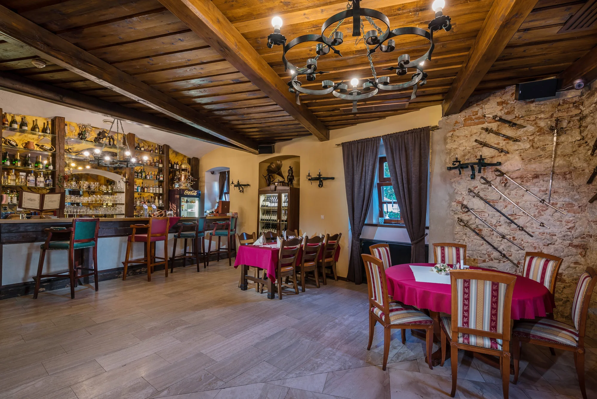 Romantický relax plný zážitků se stravou i privátním wellness