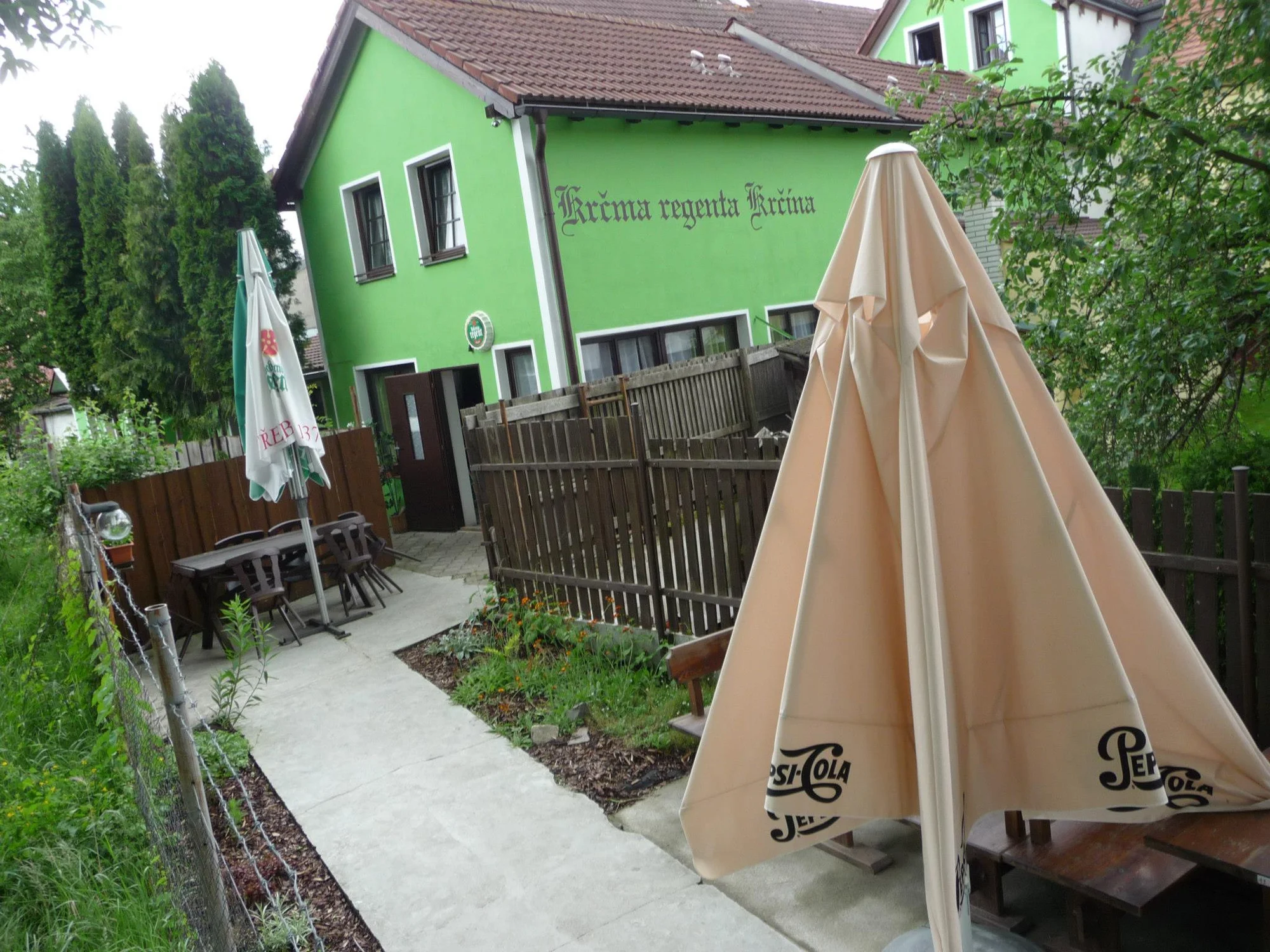 Otevřené vouchery do restaurace rodinného hotelu Myslivna Třeboň: 250–1000 Kč na jídlo i nápoje
