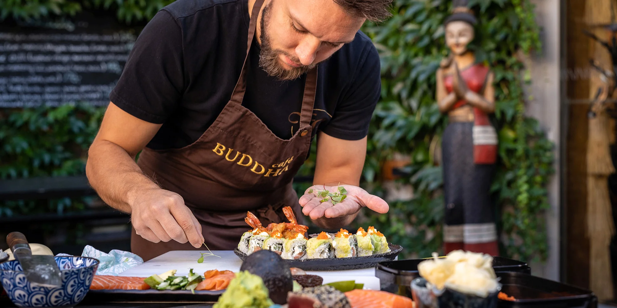 Kurz přípravy sushi od Školy vaření Café Buddha