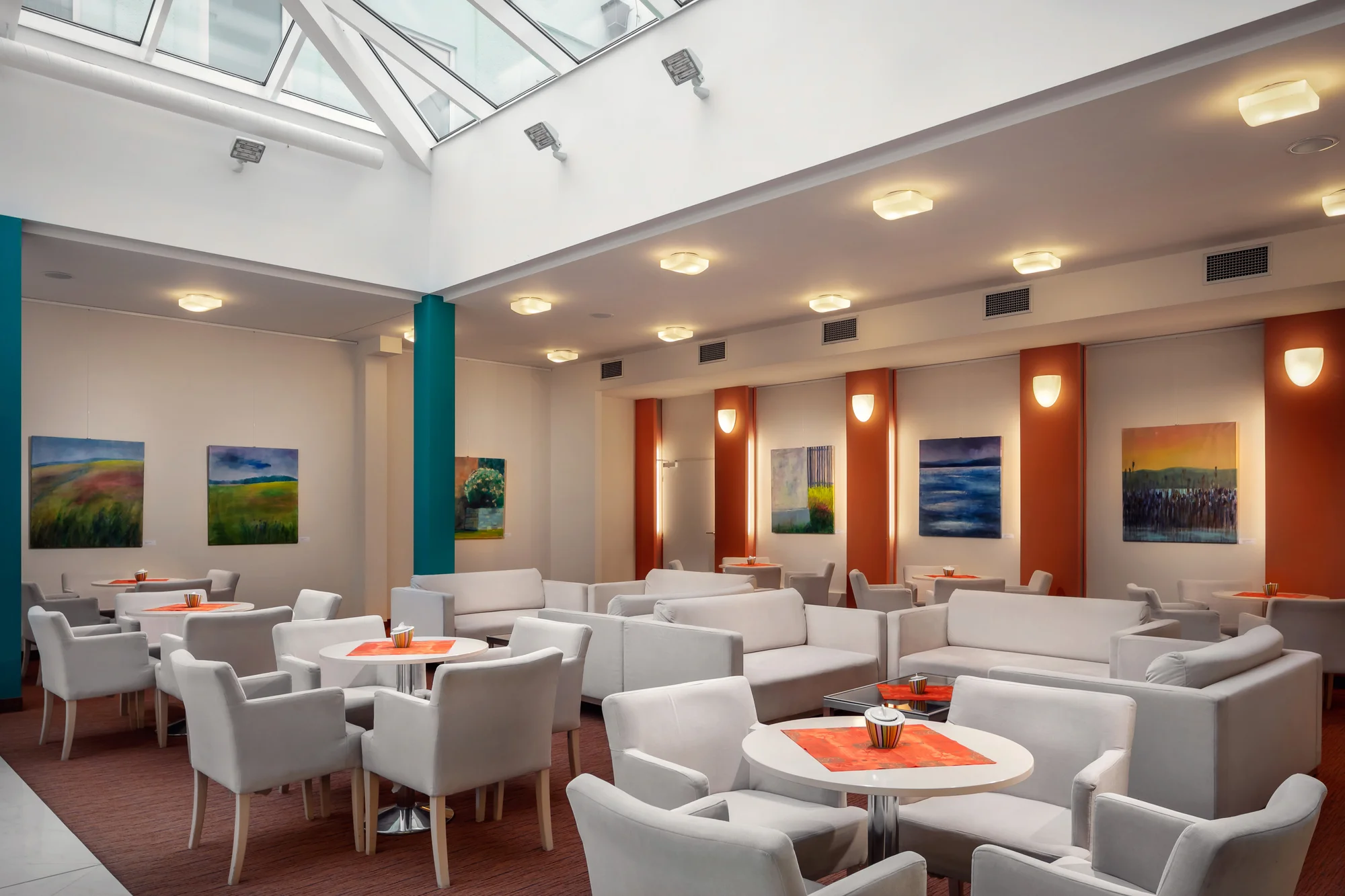 Wellness pobyt v Karlových Varech ve Spa Resortu Sanssouci****: polopenze, procedury i CBD program