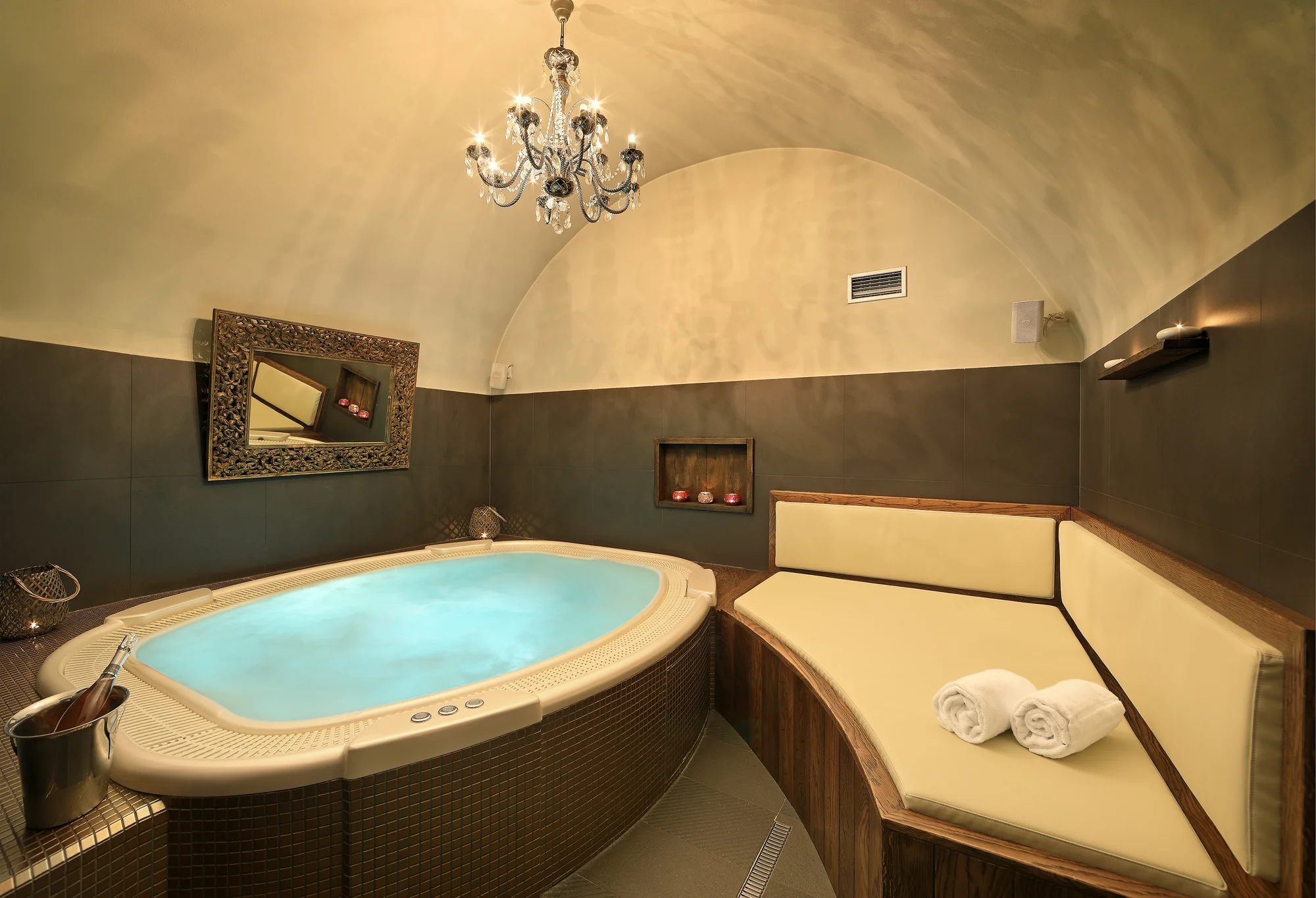 Vouchery na 1 000–3 000 Kč na vše v Chateau St. Havel: wellness, restaurace, ubytování i golf