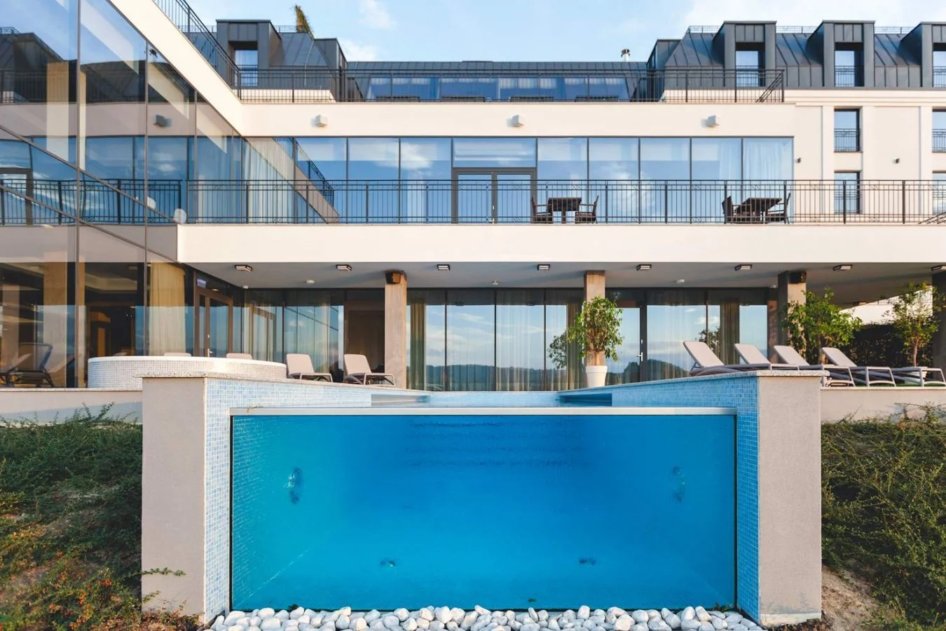 Luxusní pobyt v 5* hotelu u jezera: skvělé jídlo a wellness s výhledem