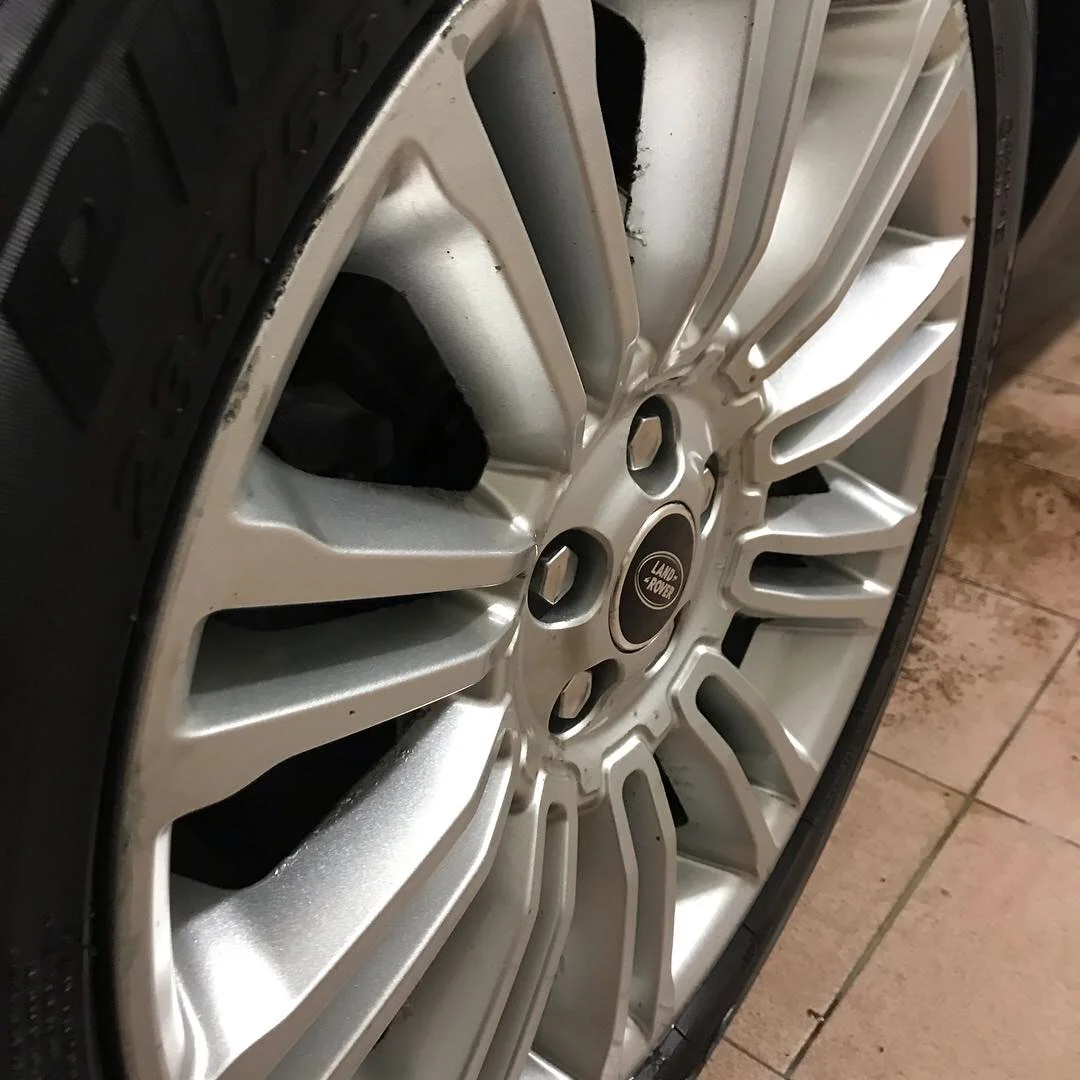 Dejte auto do pucu: komplexní péče o interiér i exteriér vašeho vozu